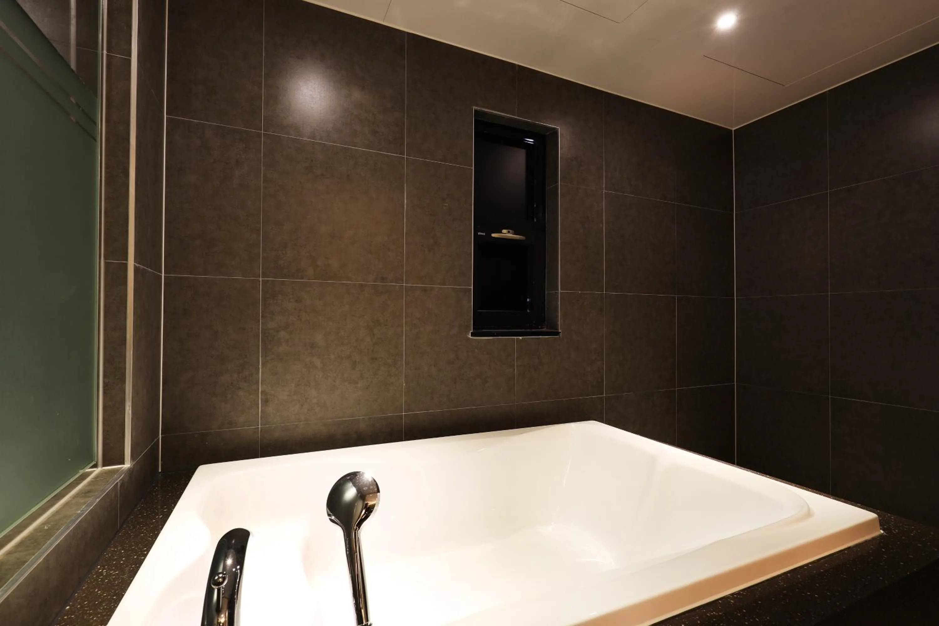 Bathroom in Bucheon SR Hotel