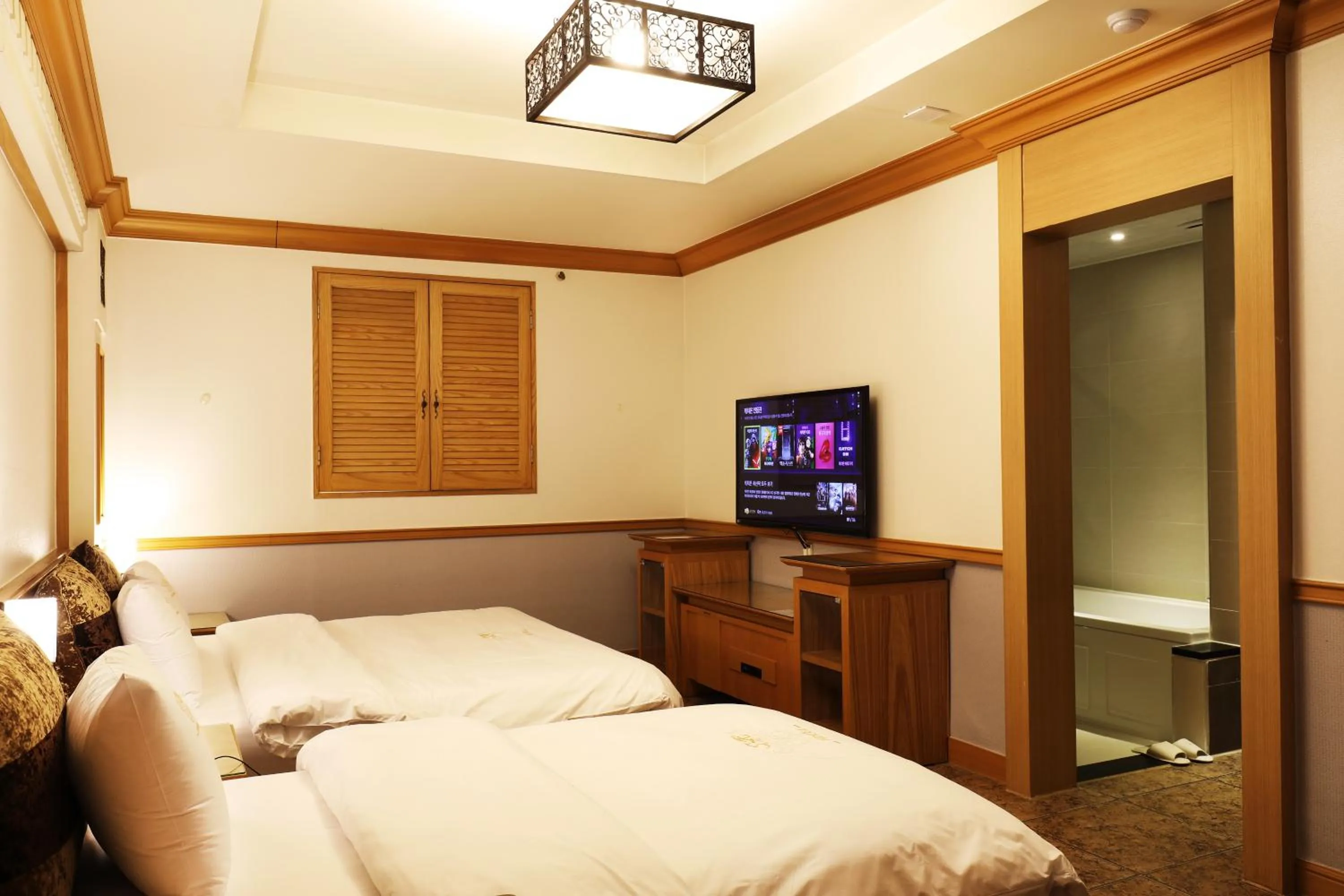 Photo of the whole room, Bed in Bucheon SR Hotel