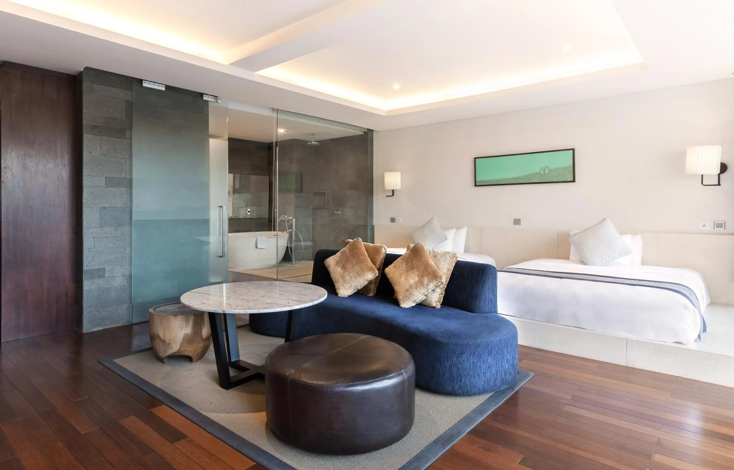 Bedroom in Suites by Watermark Hotel and Spa