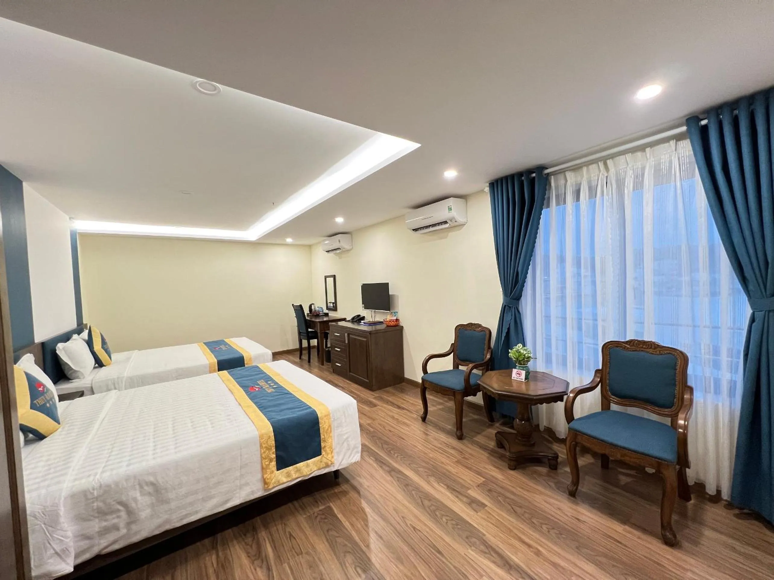 Bed in Thuy Van Hotel