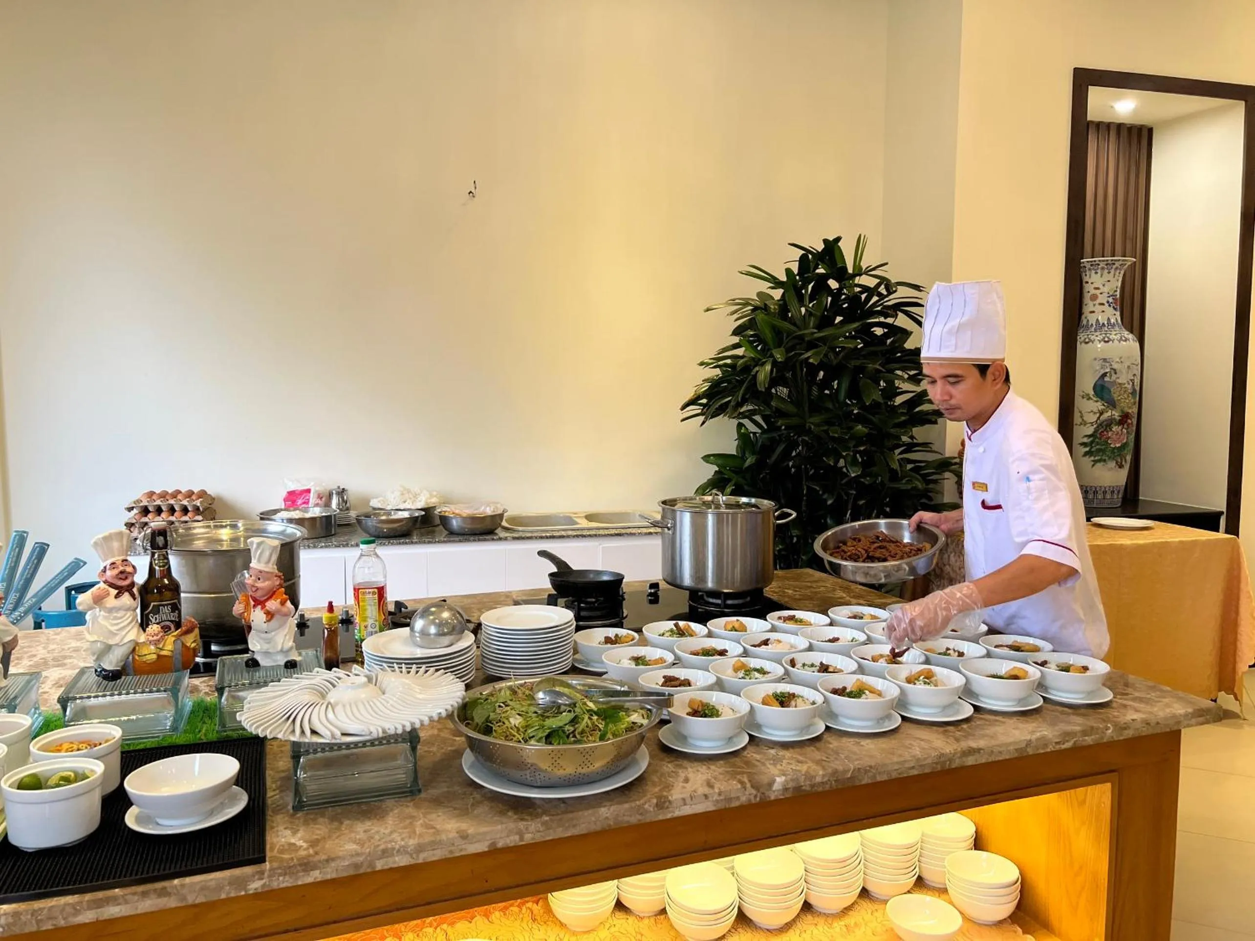 Breakfast in Thuy Van Hotel