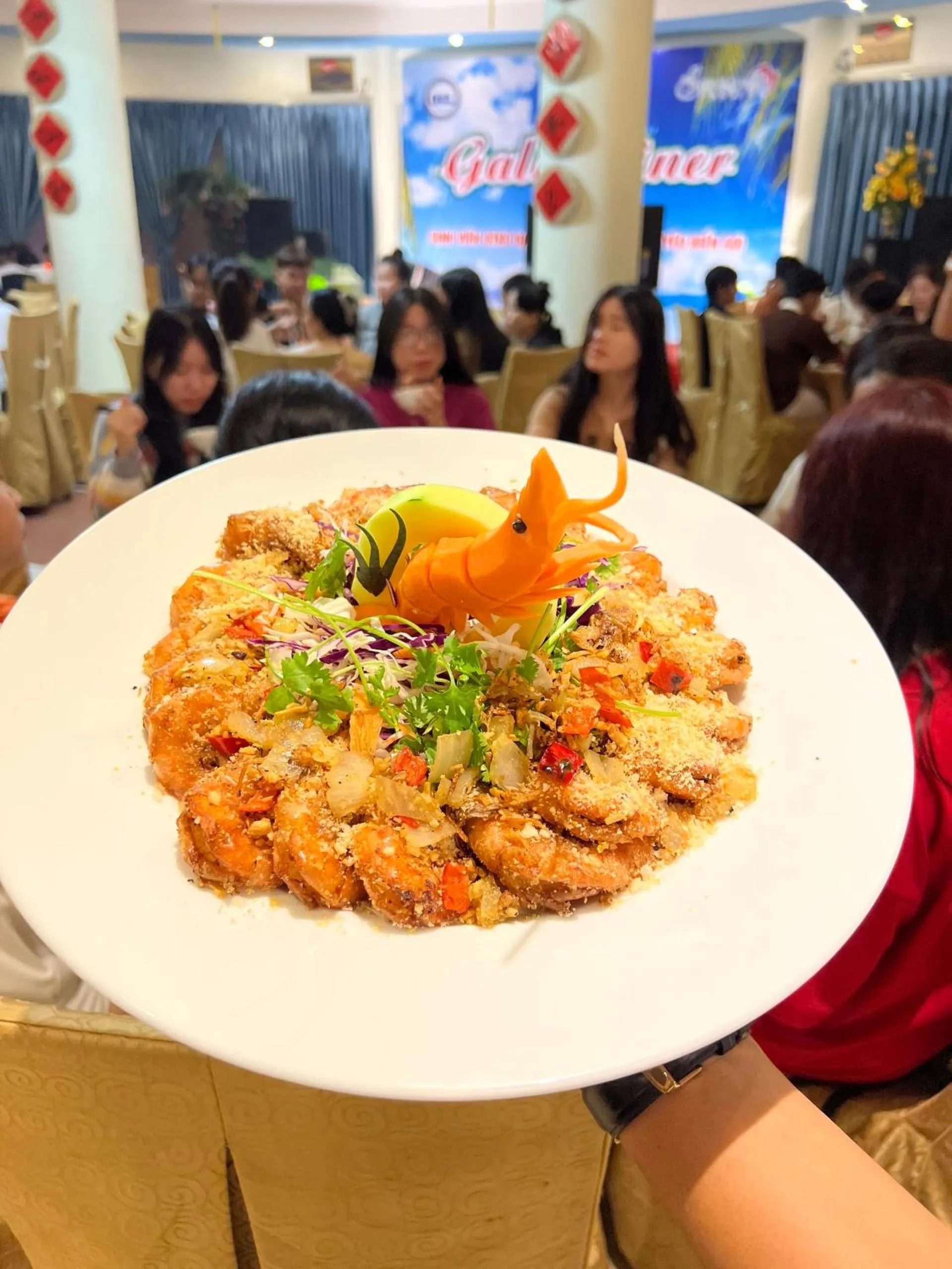 Restaurant/places to eat in Thuy Van Hotel