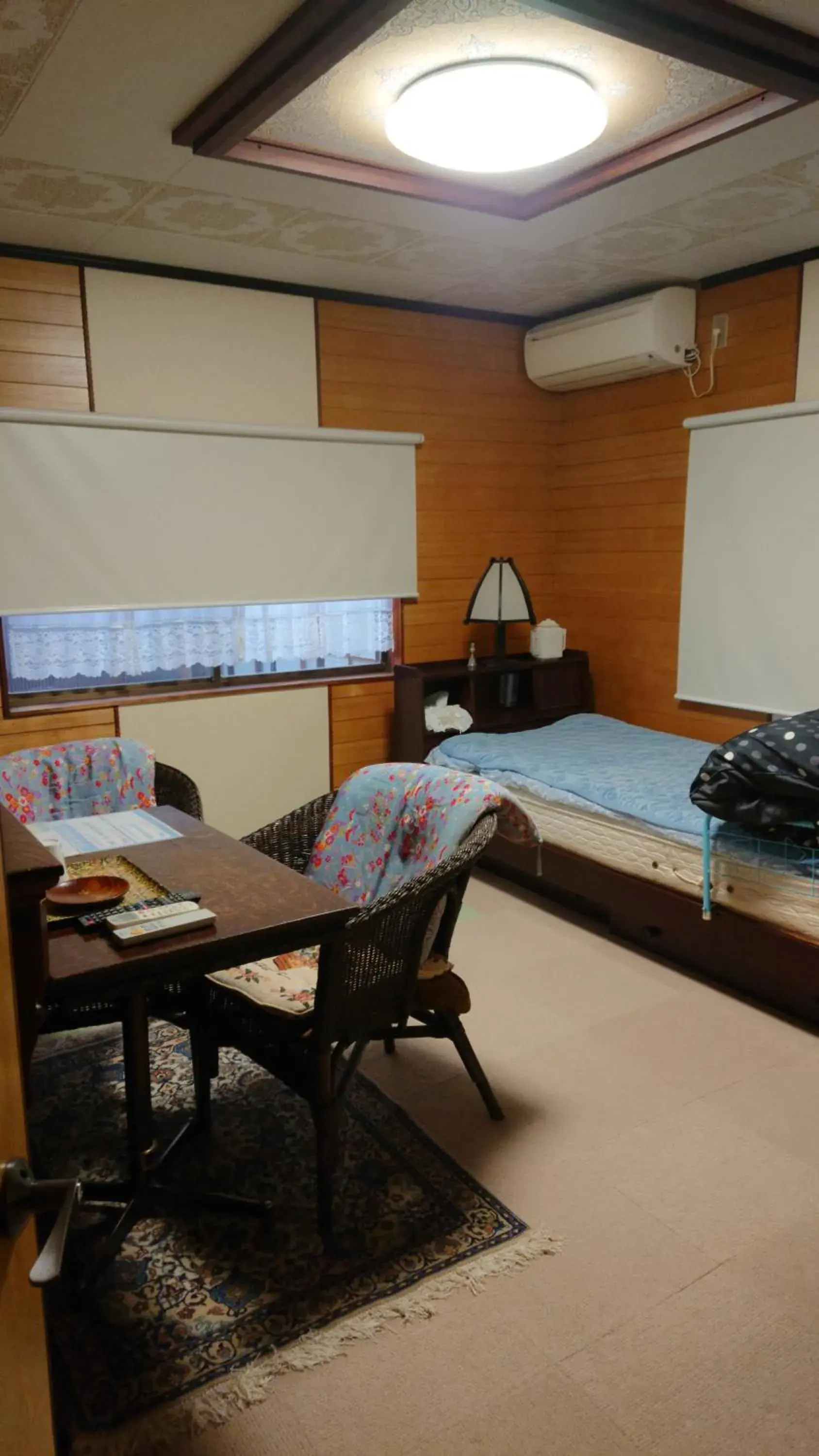 Bedroom, Bed in Live Cafe Hisui no Umi Bedroom, Bed in Live Cafe Hisui no Umi