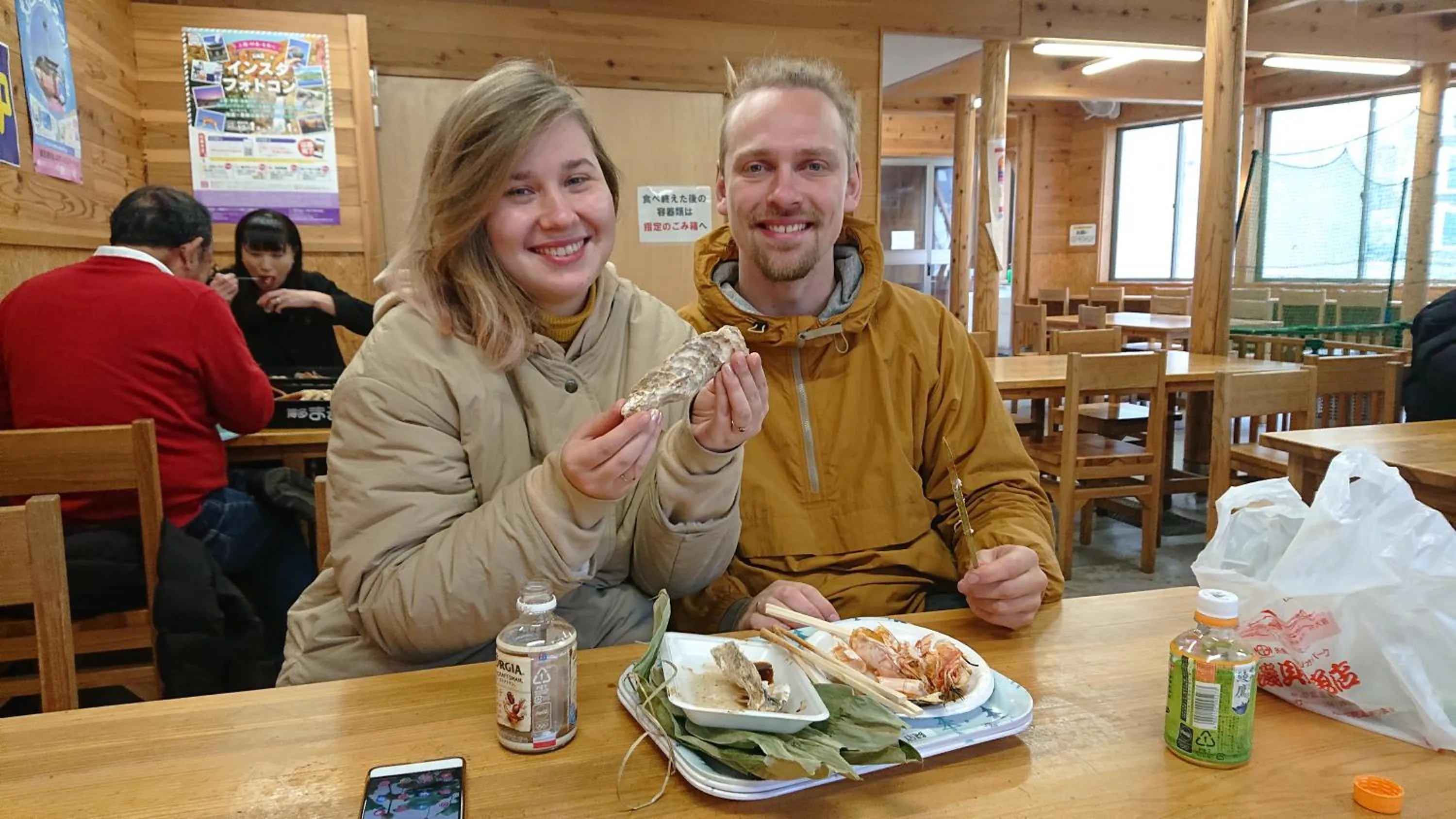 People in Live Cafe Hisui no Umi