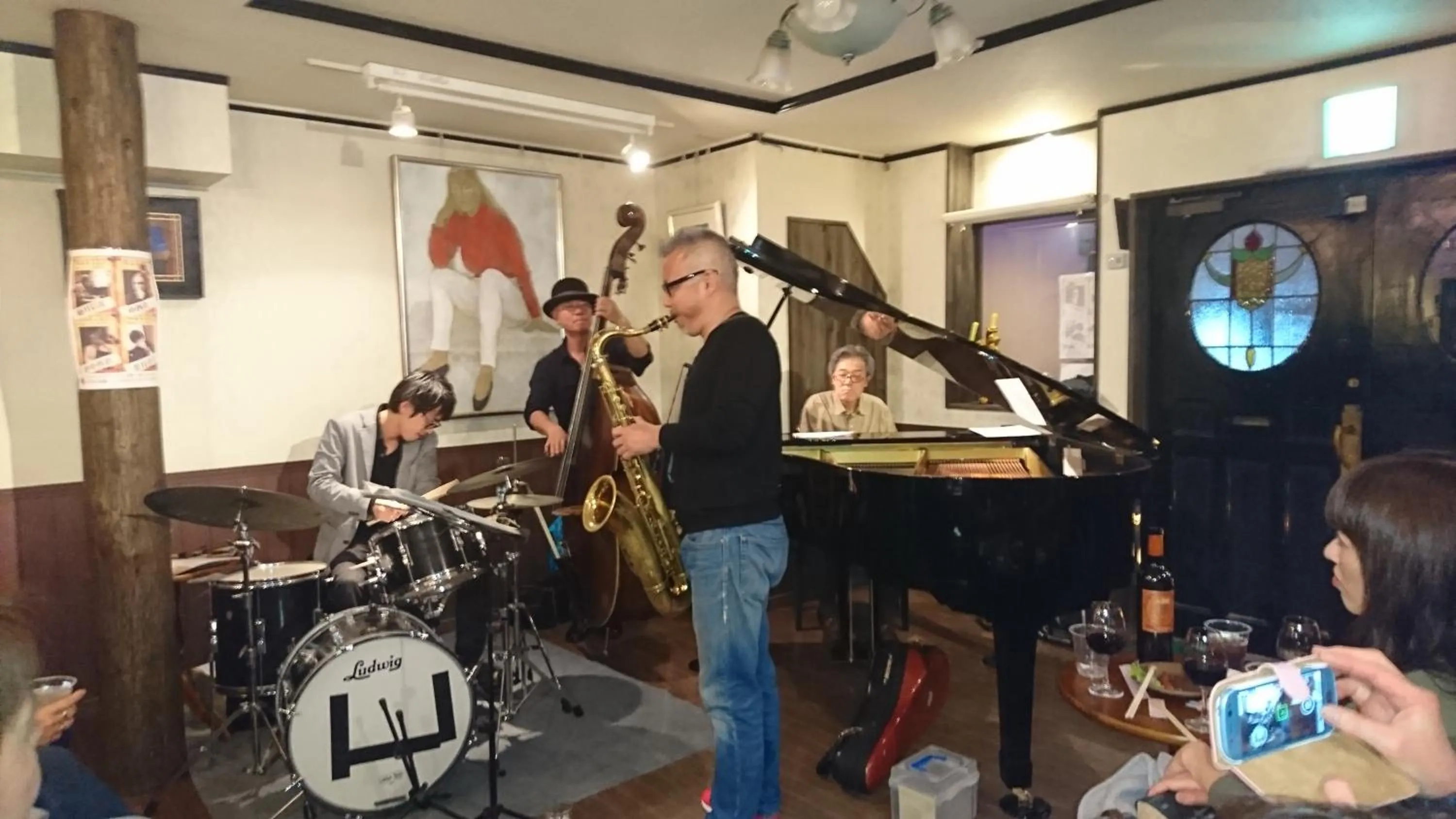 Live Cafe Hisui no Umi