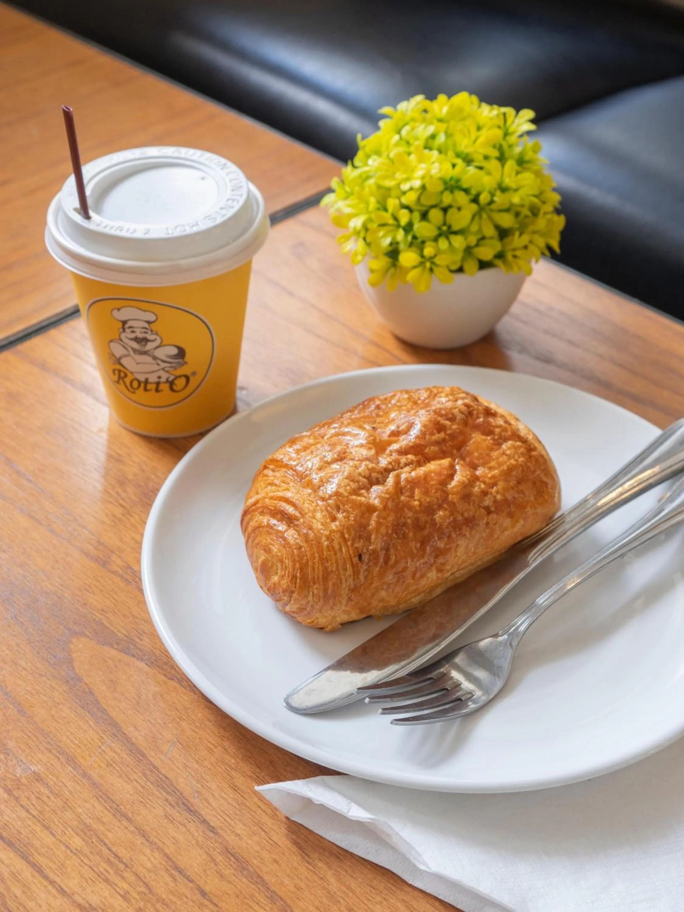 Food in d'primahotel Airport Jakarta Terminal 1A