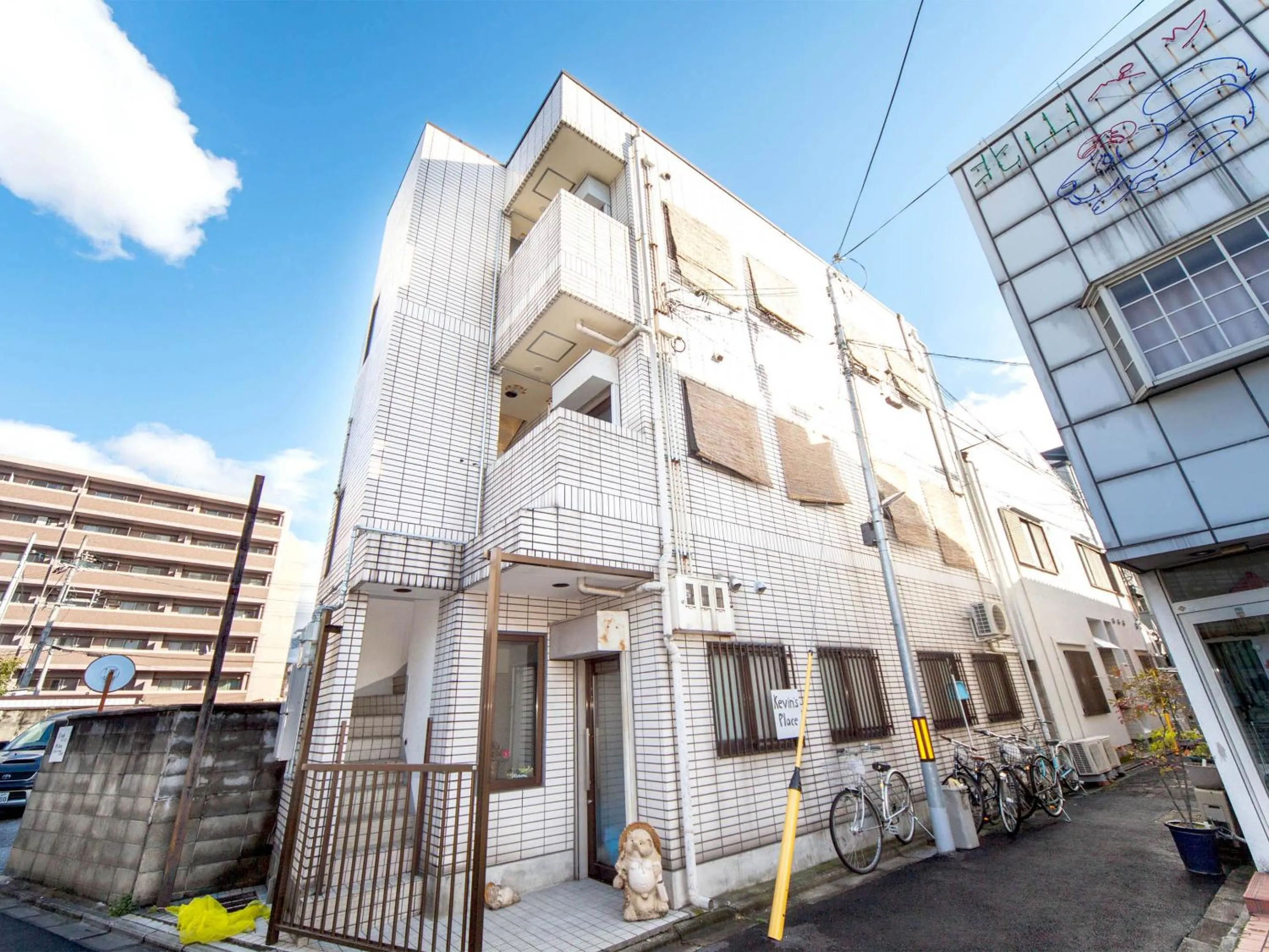 Property building in Kevin's Place