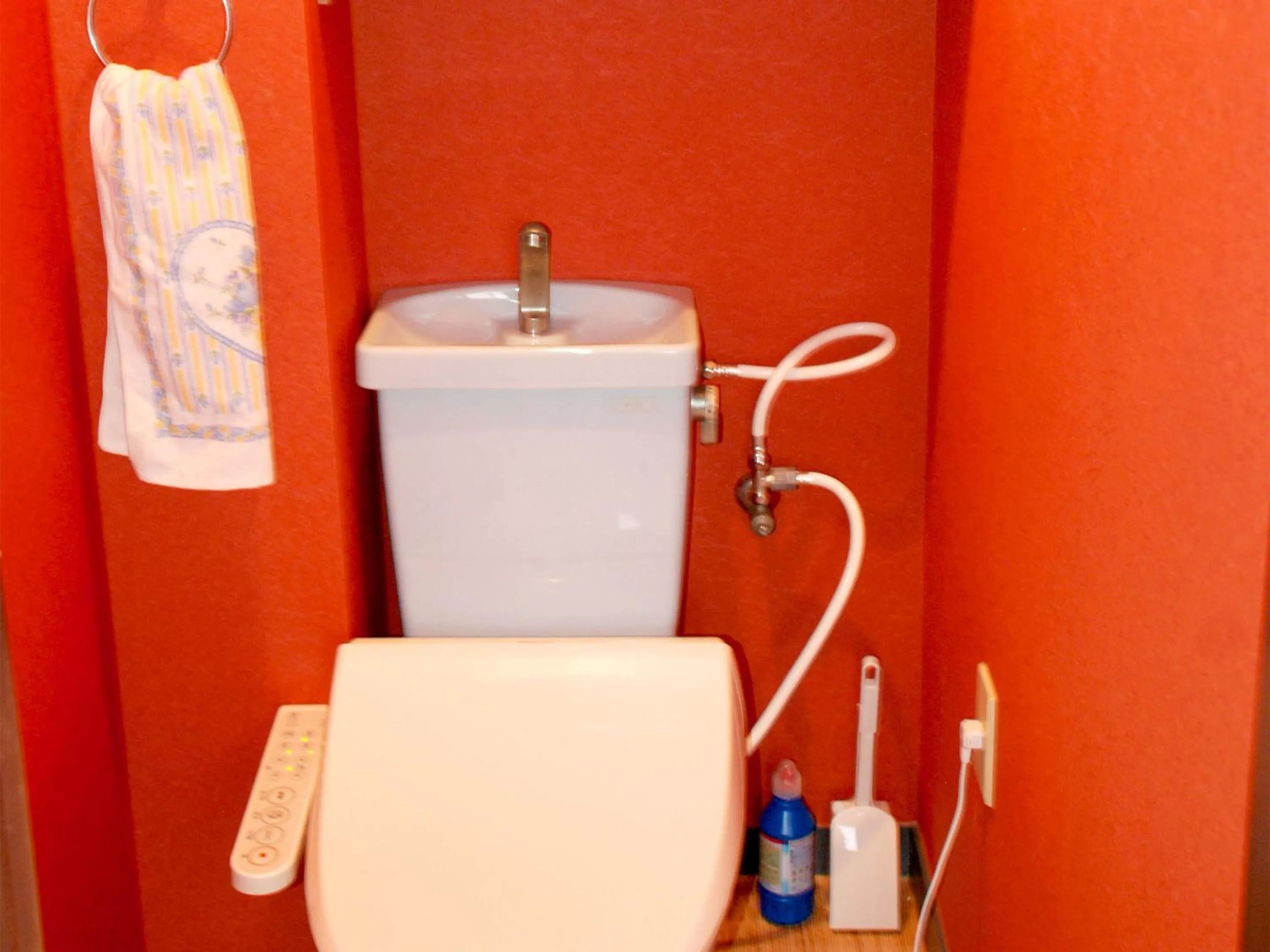 Toilet in Kevin's Place