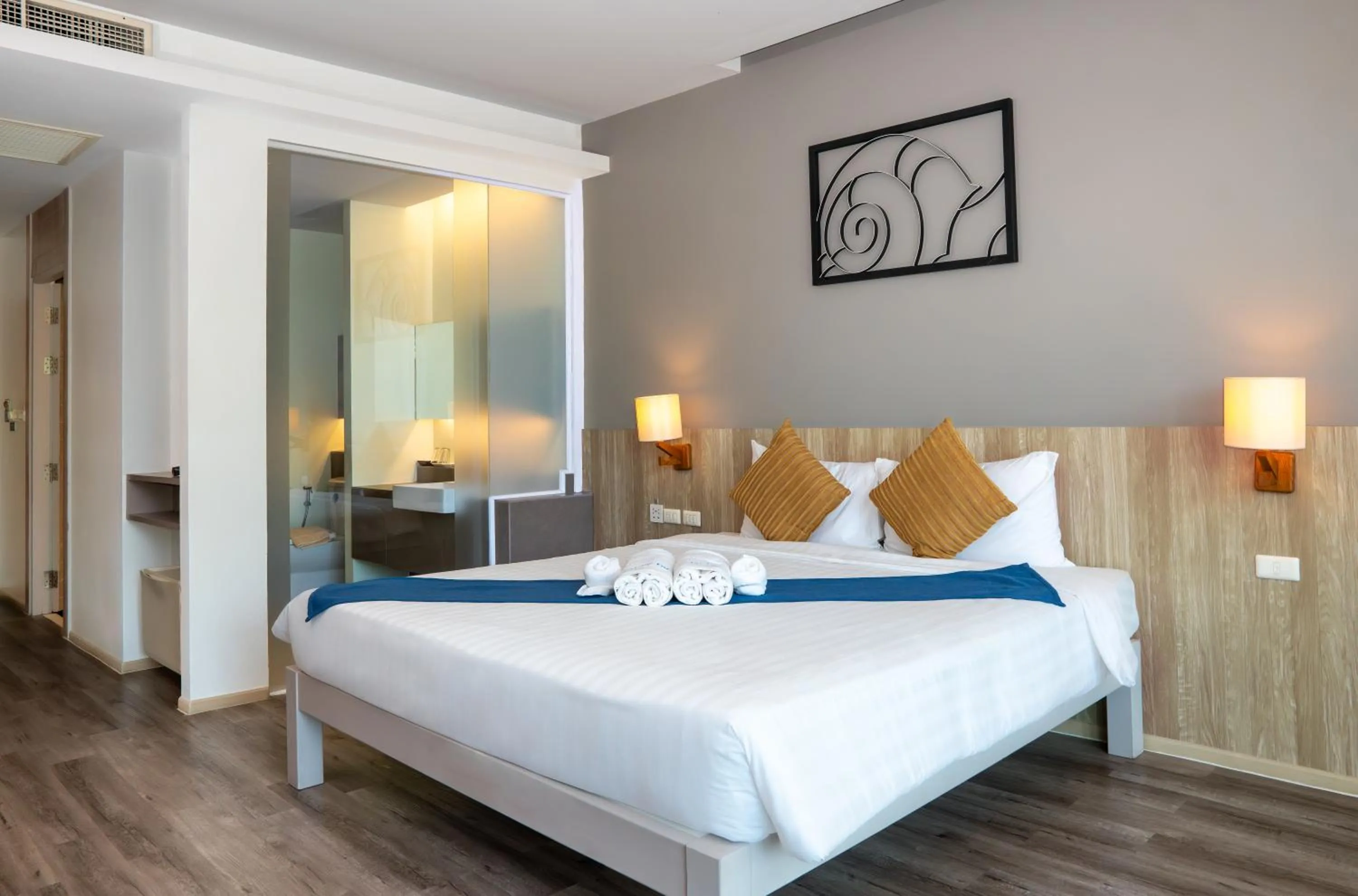 Deluxe Double Room with Balcony in Minitel By The Sea - Pranburi