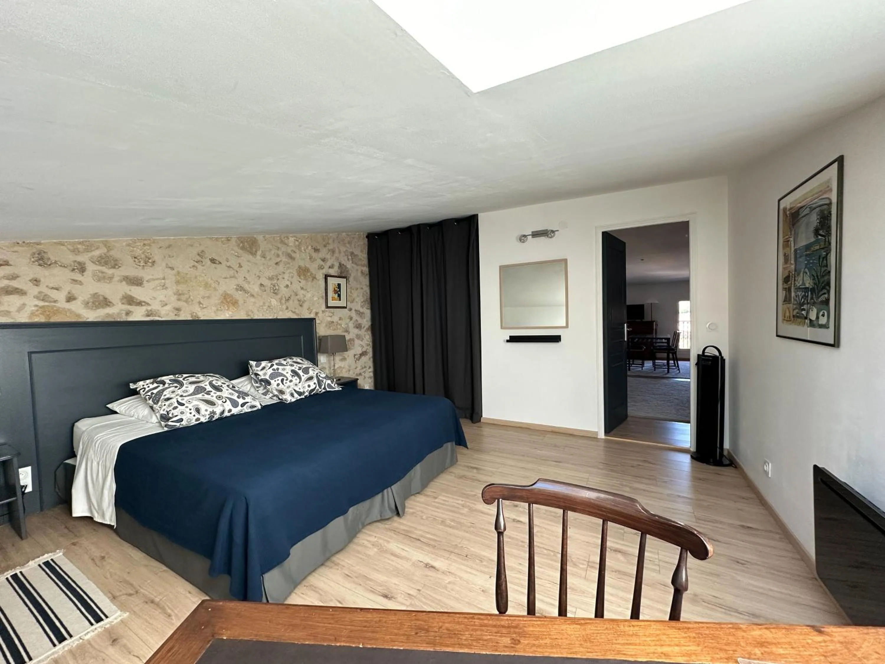 Bed in Aumes Sweet Home Chambre d'Hôtes