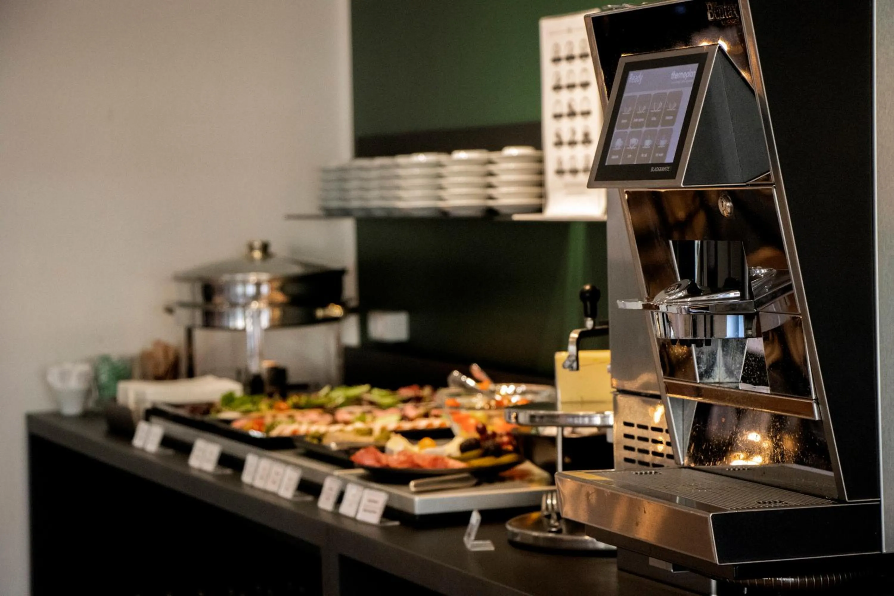 Restaurant/places to eat in Gentofte Hotel