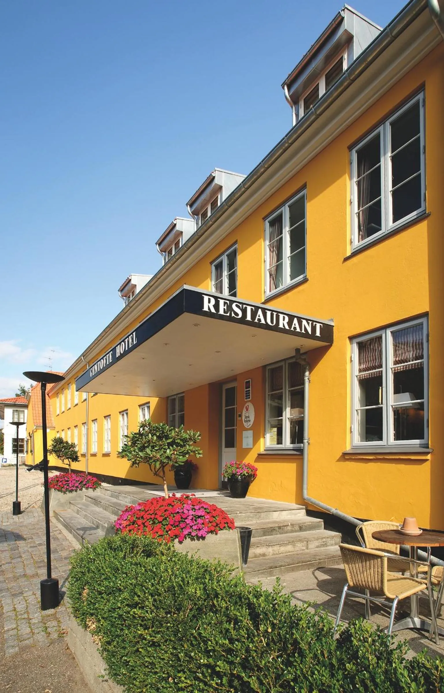 Restaurant/places to eat in Gentofte Hotel
