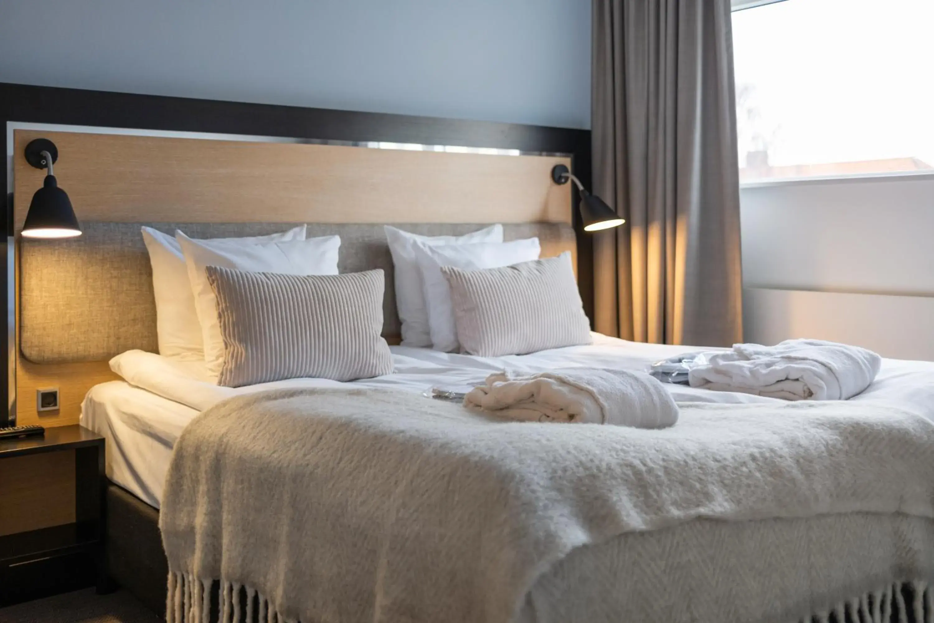 Bedroom, Bed in Gentofte Hotel Bedroom, Bed in Gentofte Hotel