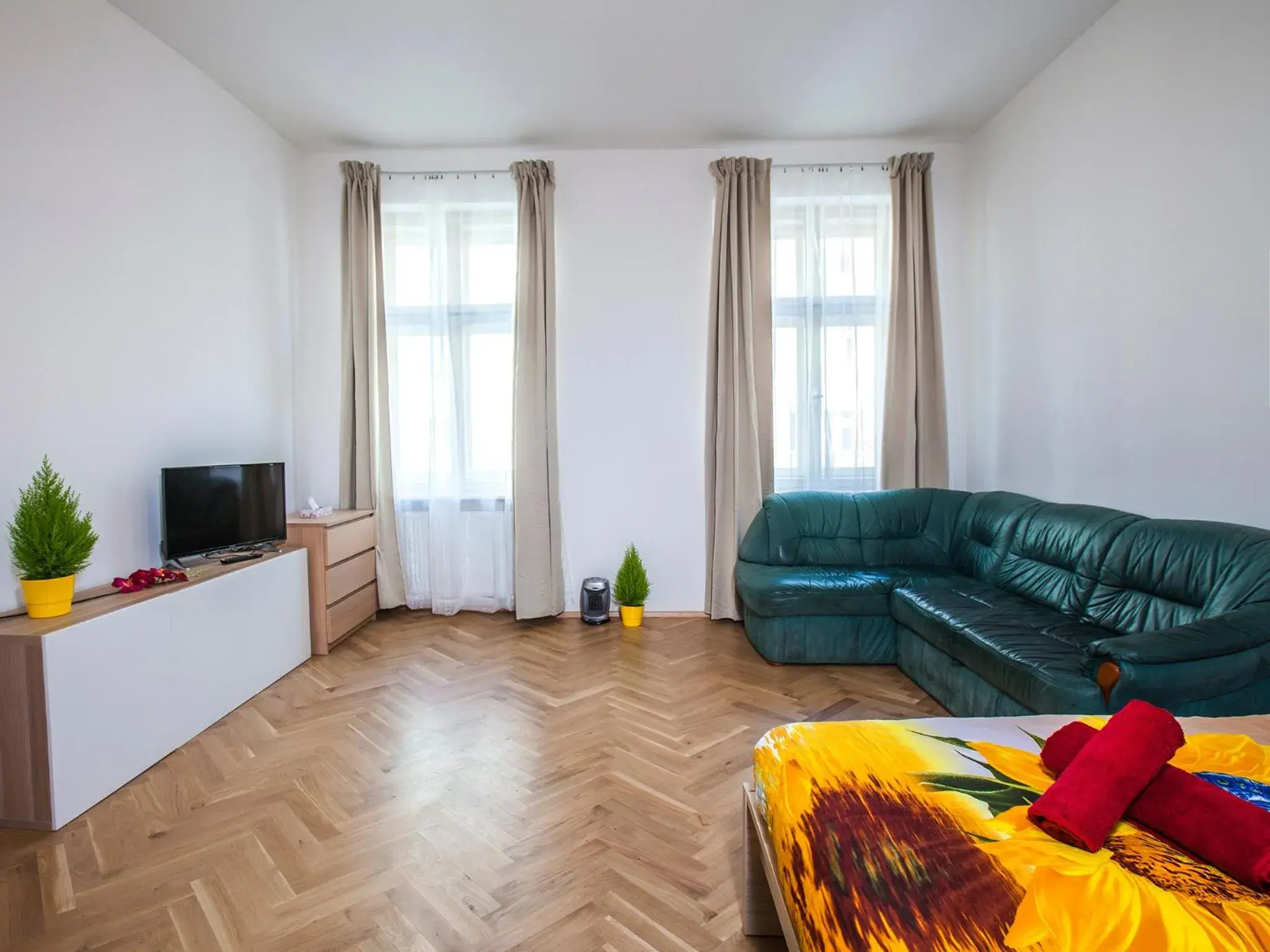 Beautiful Central Apartment Thámova Beautiful Central Apartment Thámova
