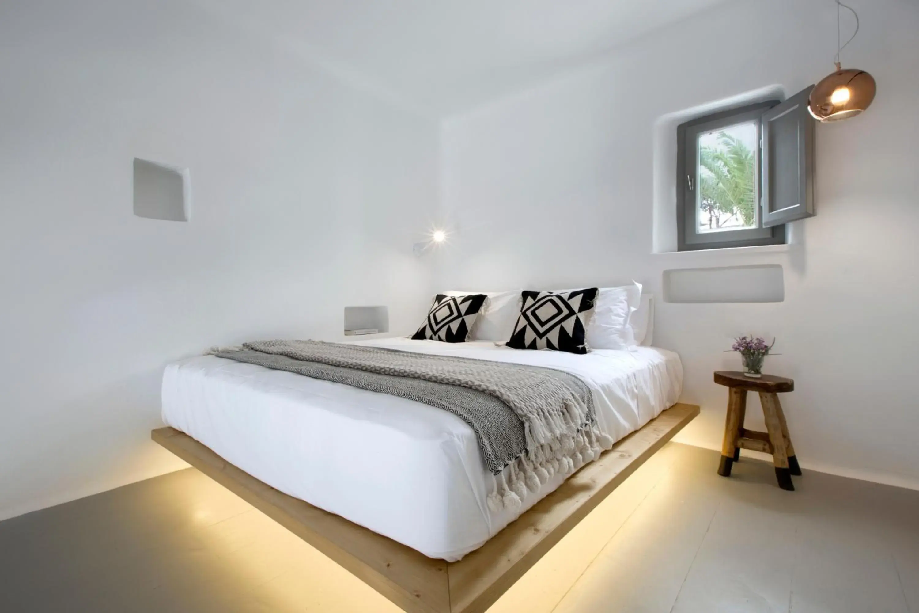 Bedroom, Bed in Dreambox Mykonos Suites Bedroom, Bed in Dreambox Mykonos Suites