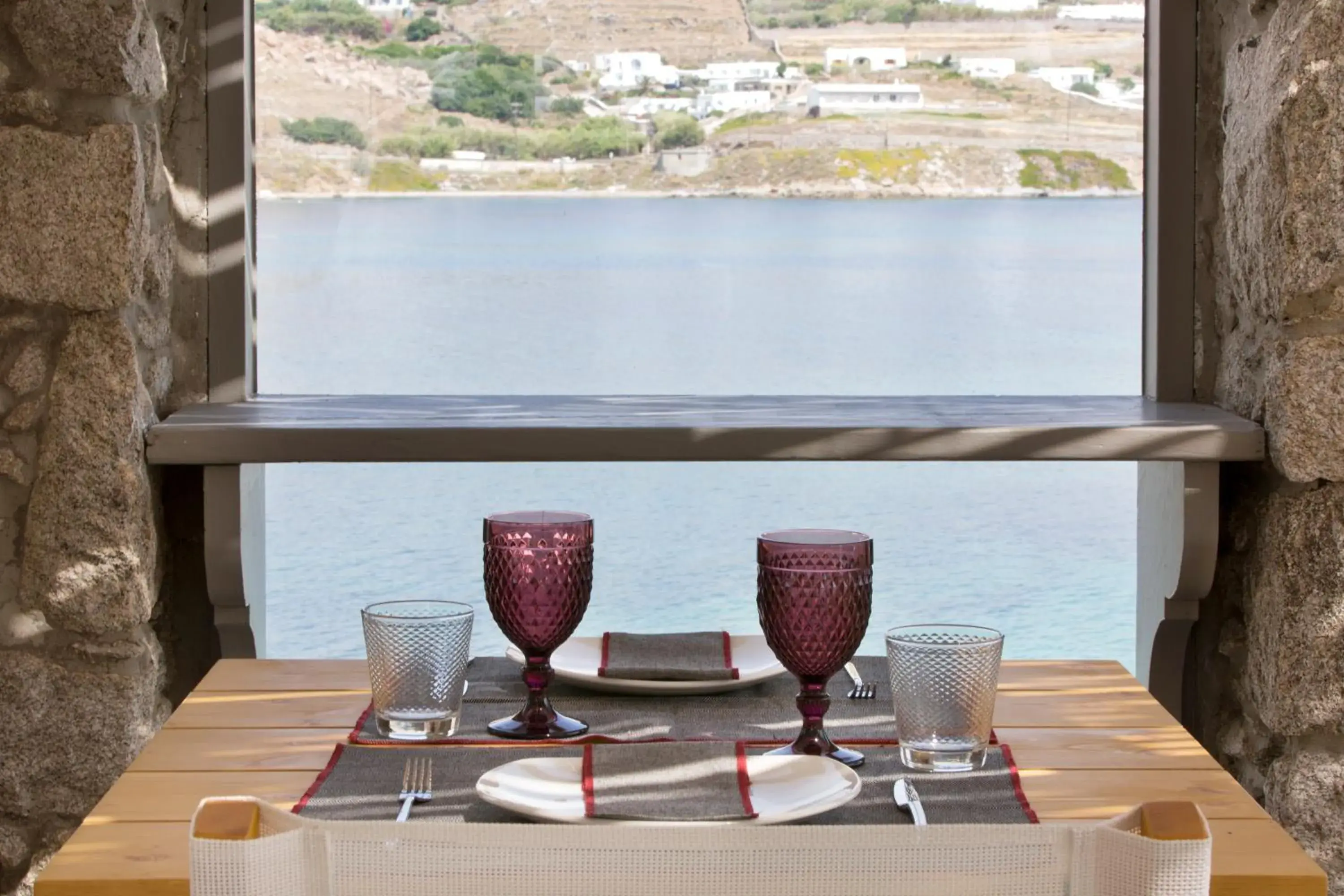 Restaurant/places to eat in Dreambox Mykonos Suites Restaurant/places to eat in Dreambox Mykonos Suites