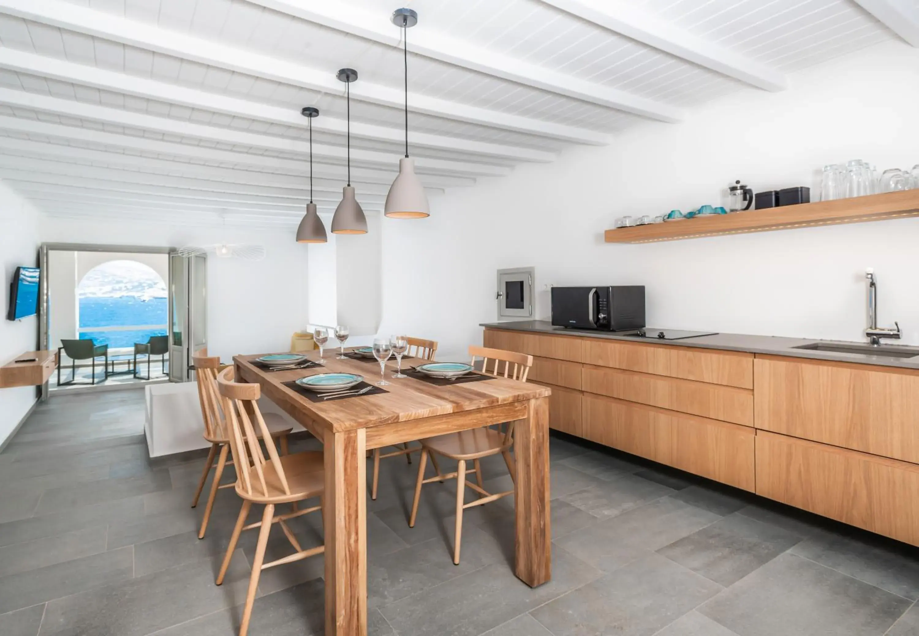 Dining area in Dreambox Mykonos Suites and Mini Villas Dining area in Dreambox Mykonos Suites and Mini Villas