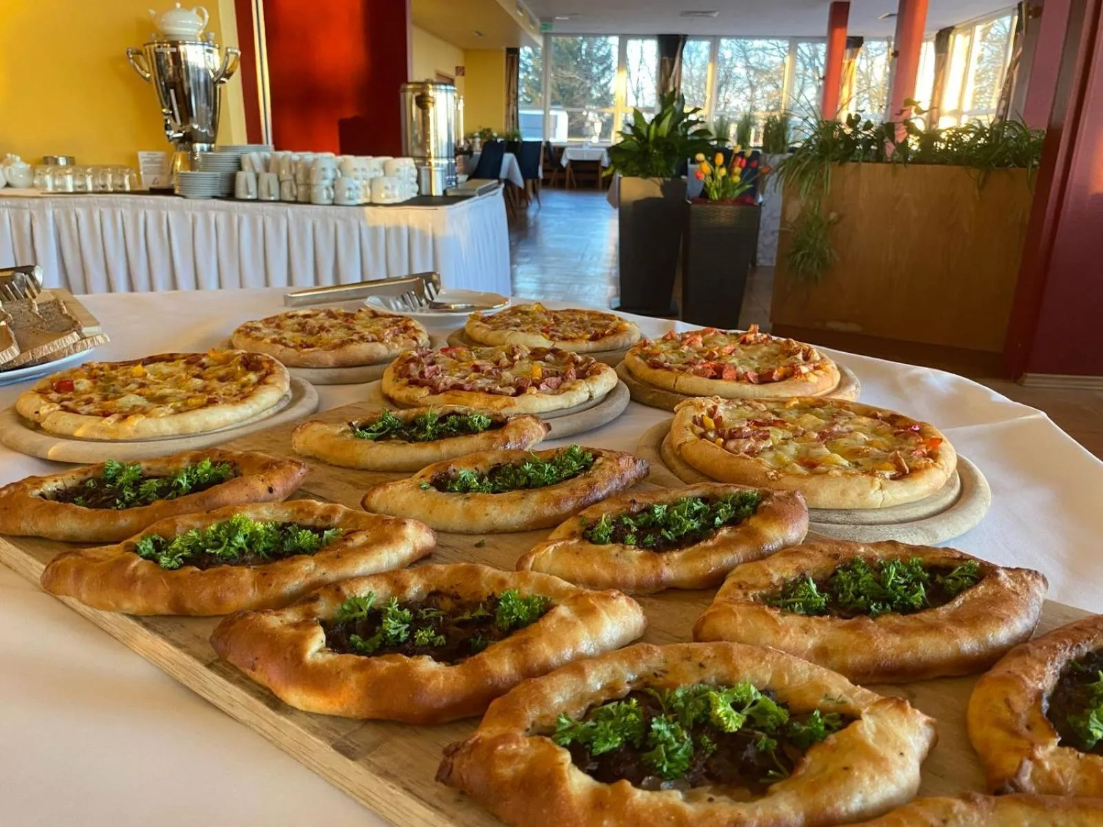 Restaurant/places to eat in Werrapark Aktiv Hotel Am Sommerberg