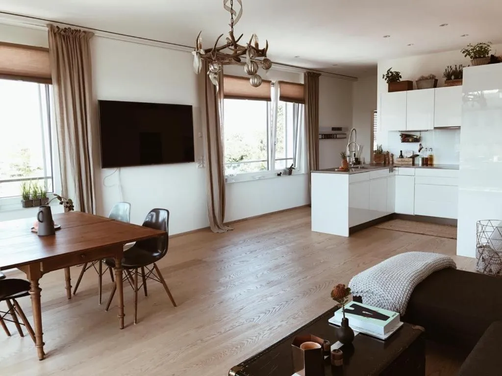 TV and multimedia in AVLiving City INSIDE NINE Basel