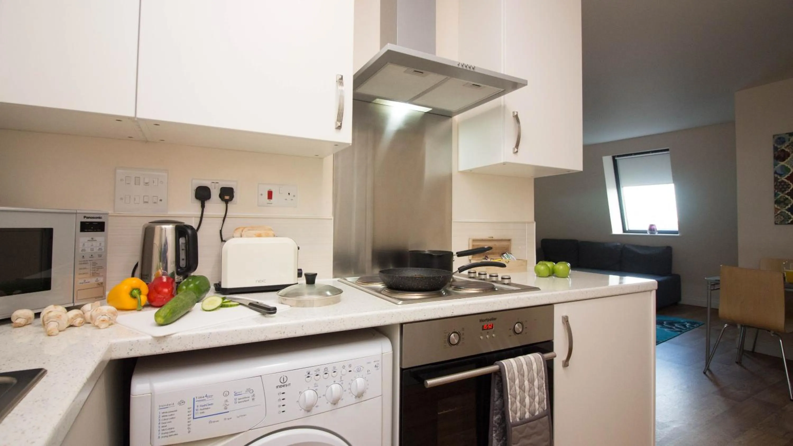 Other in Castle Point Apartments Southampton Premier Lodge