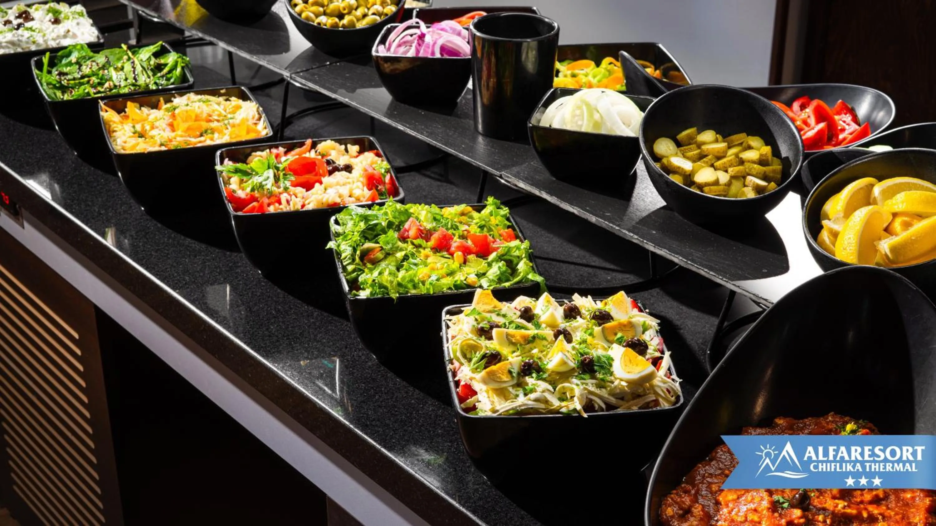 Restaurant/places to eat in Hotel Alfaresort Thermal Chiflika
