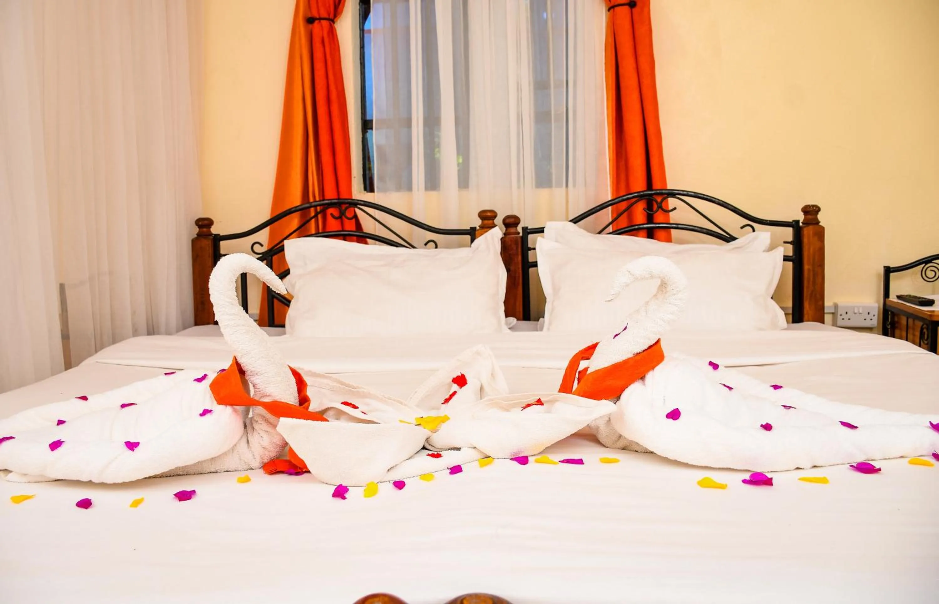 Bed in Naivasha Peppercorn Holiday Resort