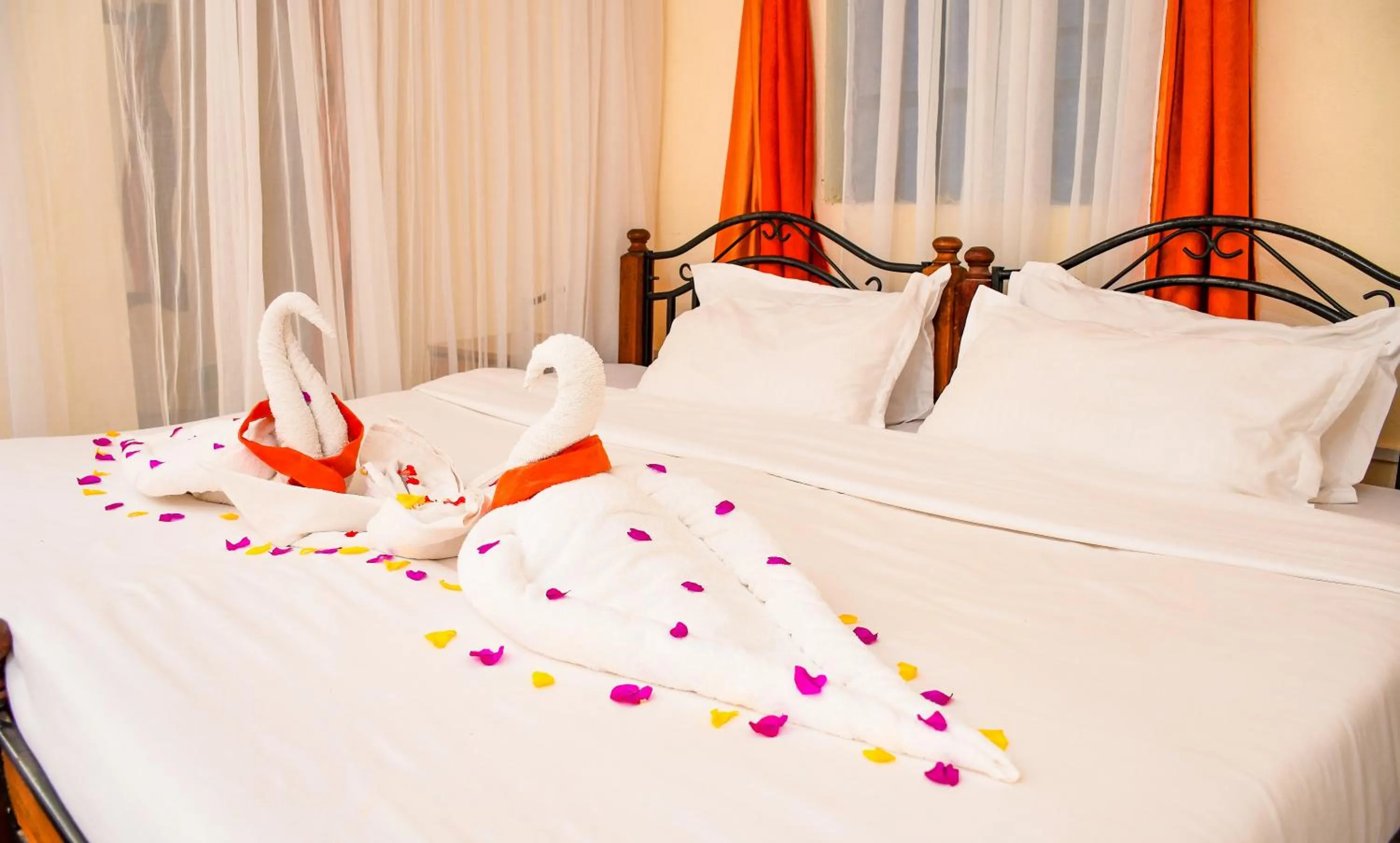 Bed in Naivasha Peppercorn Holiday Resort