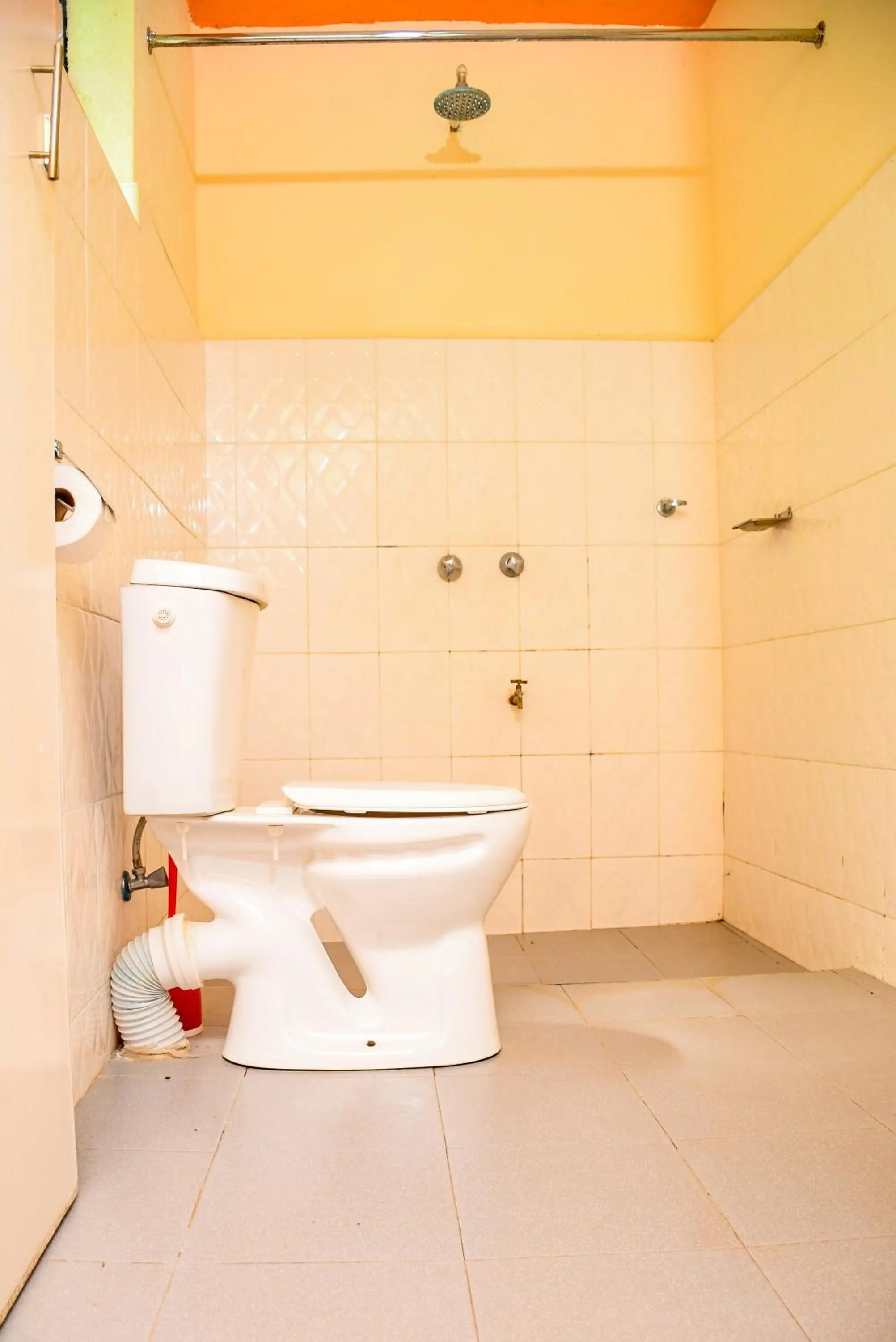 Shower in Naivasha Peppercorn Holiday Resort