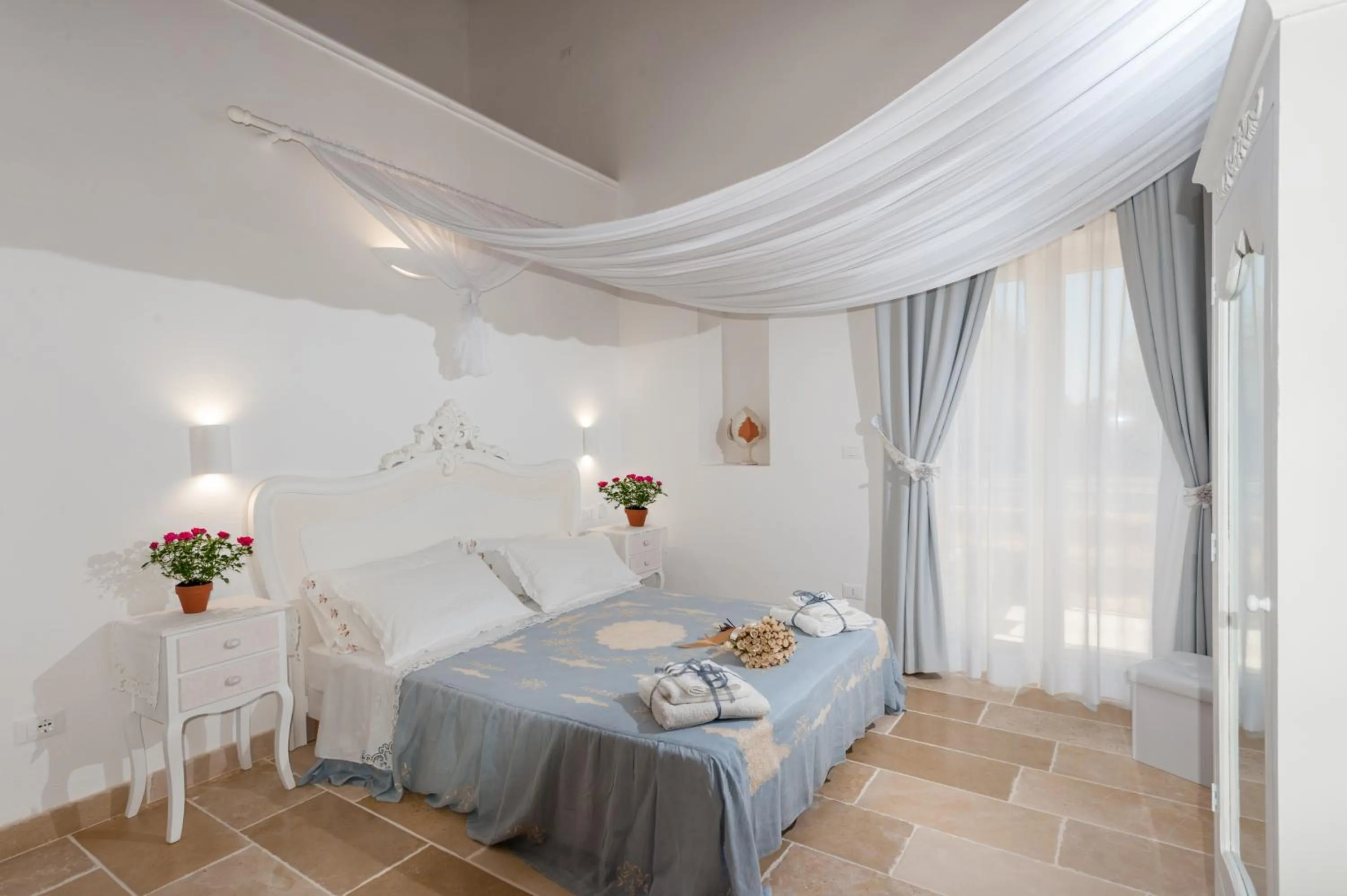 Photo of the whole room in Masseria Monache