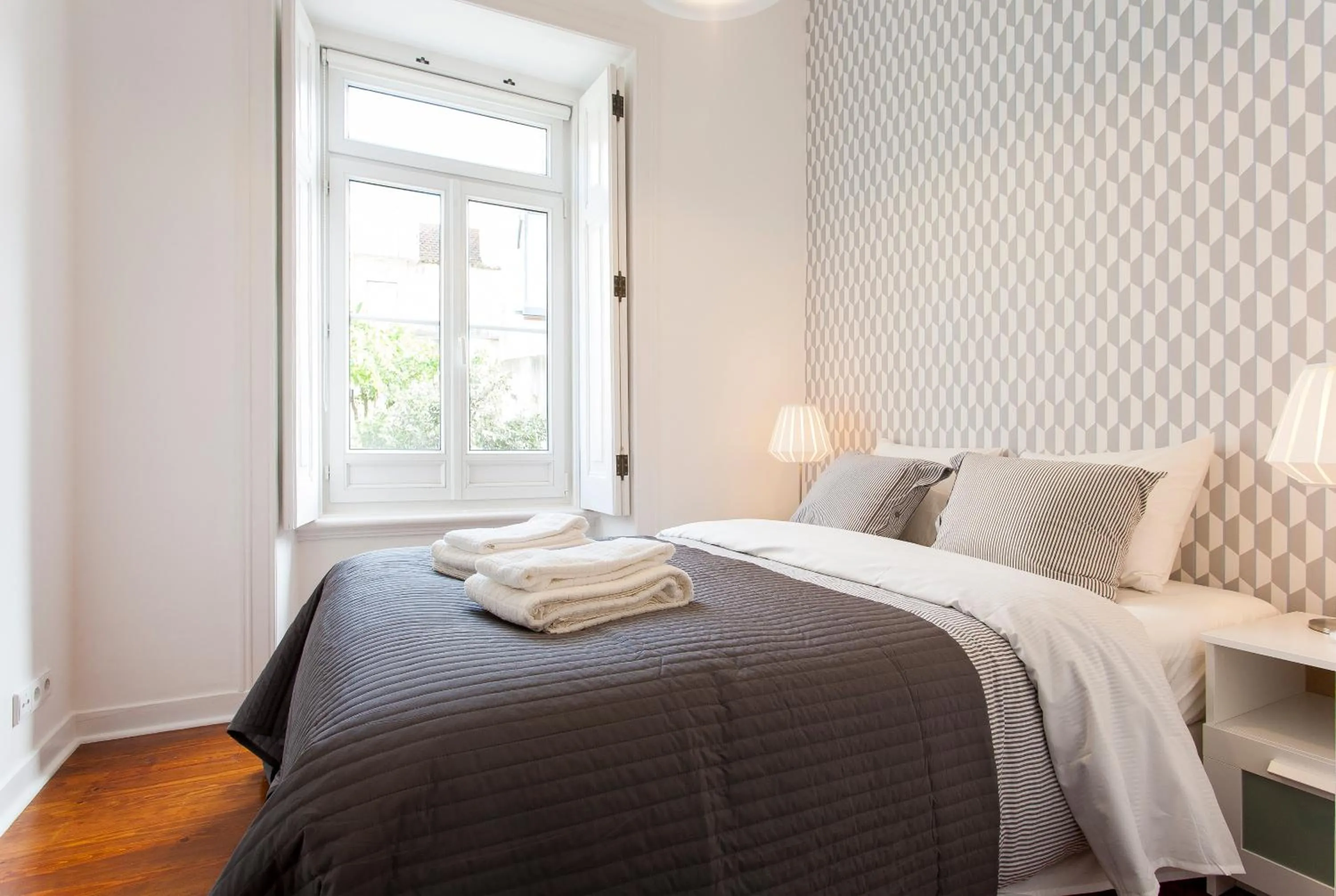 Bedroom, Bed in Bairro Alto Viewpoint Flat
