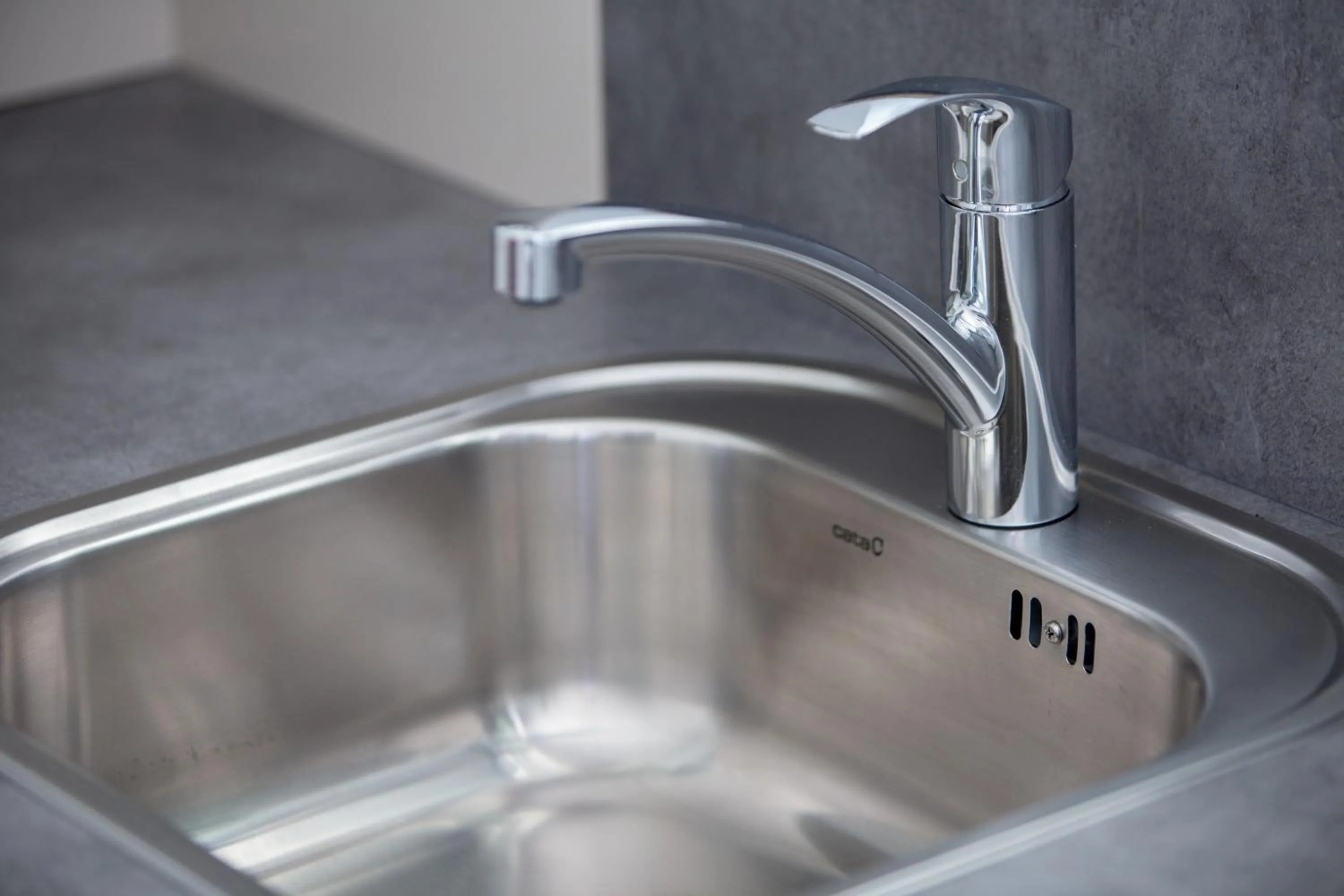 Kitchen or kitchenette in TRIO Apartment Hotel Berlin