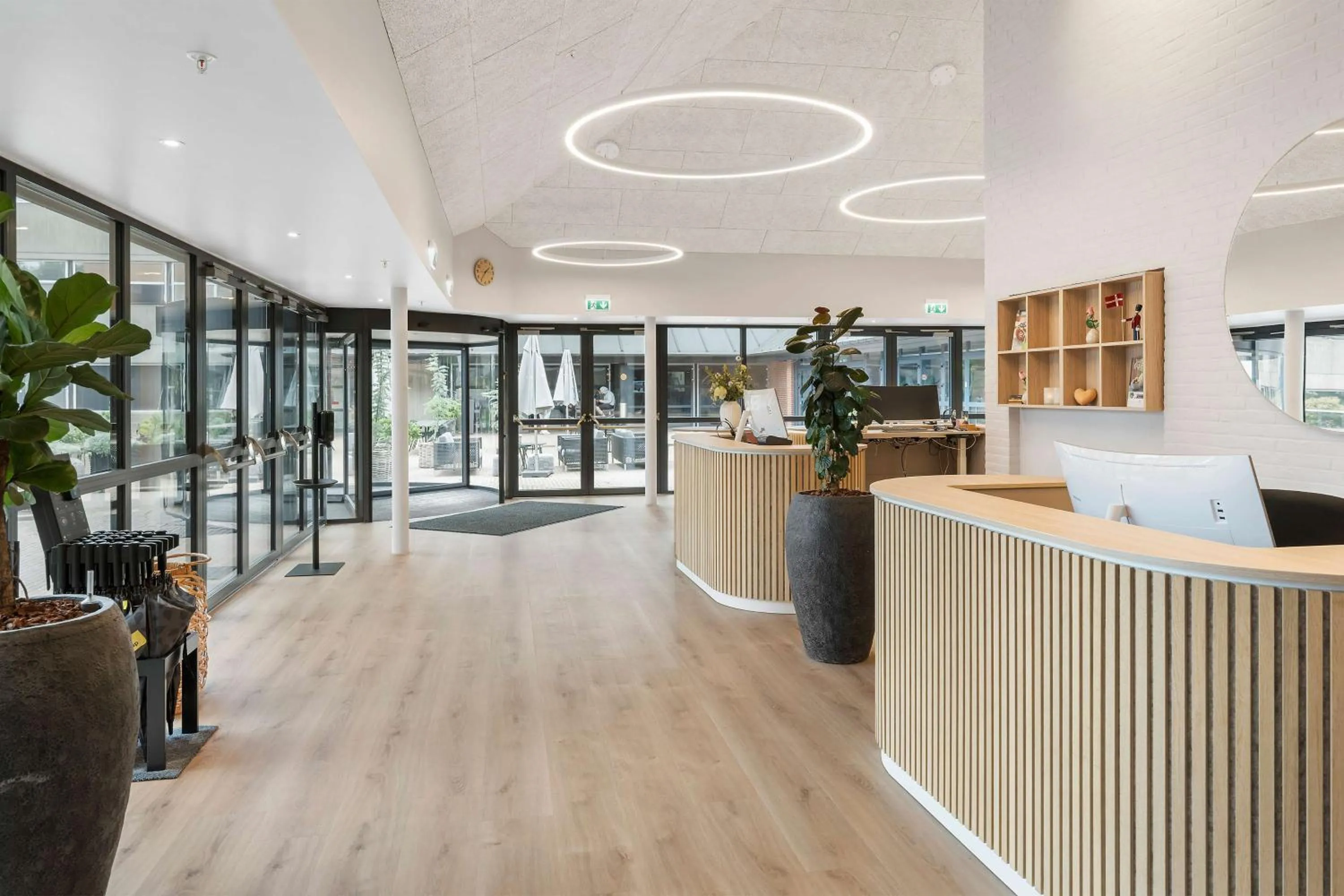 Lobby or reception in Best Western Plus Hotel Odense