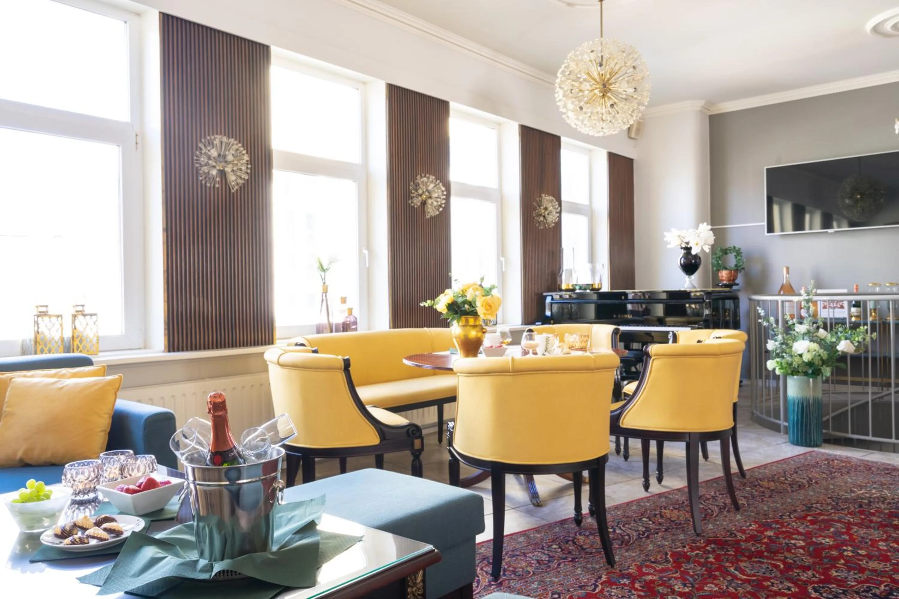 Lobby or reception in Hotel Dania