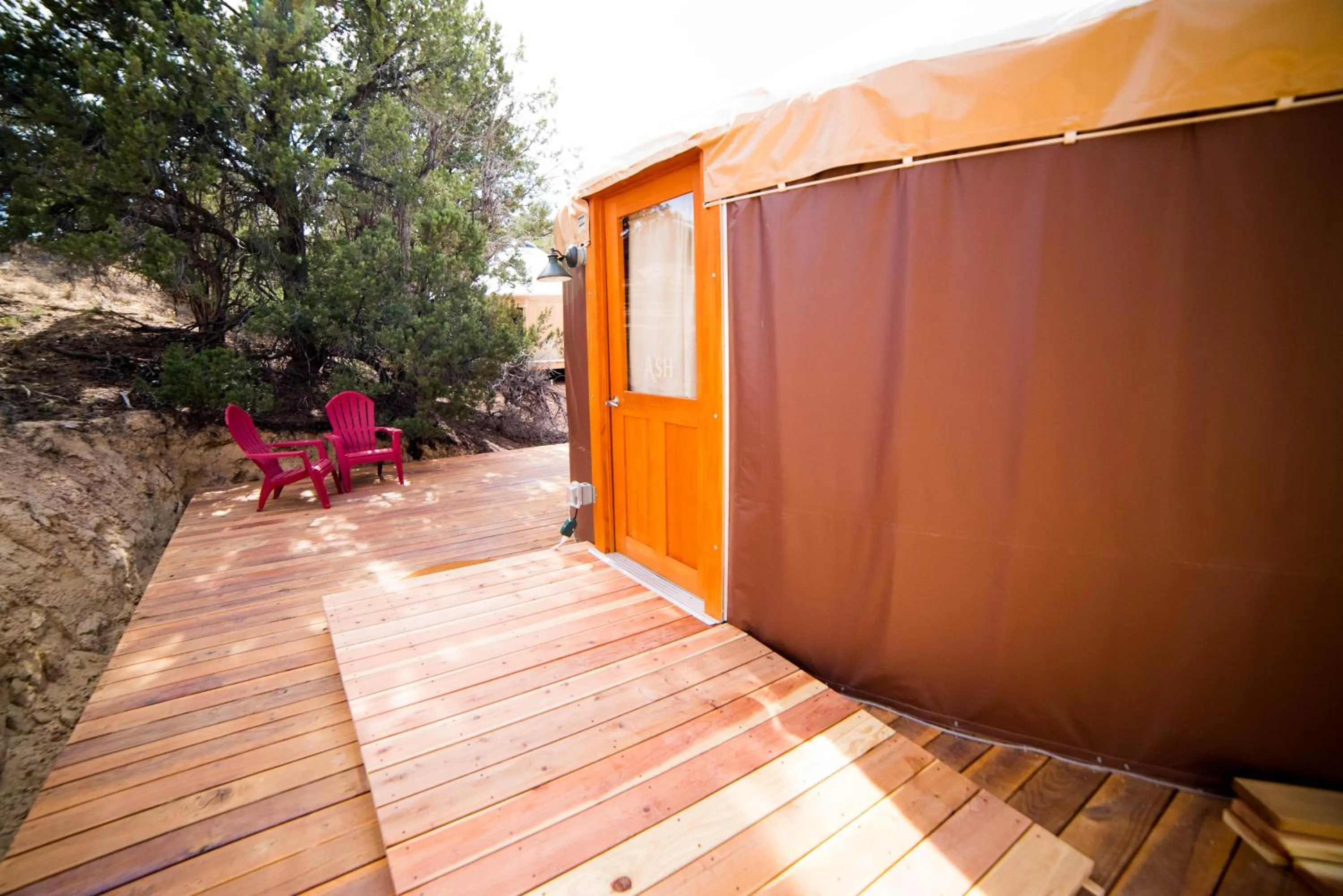Breakfast in Escalante Yurts - Luxury Lodging