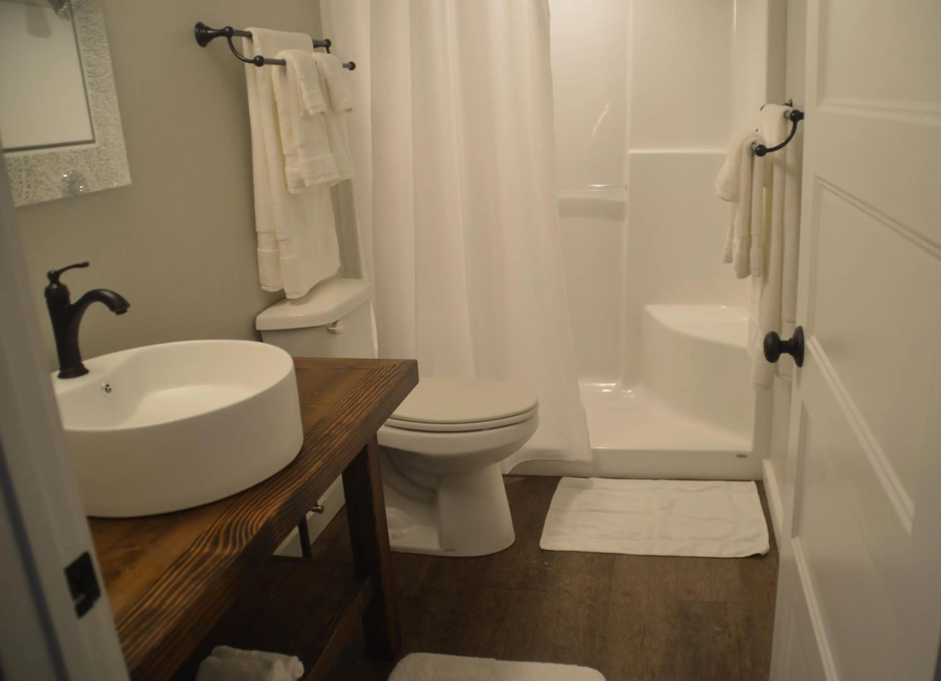 Bathroom in Escalante Yurts - Luxury Lodging
