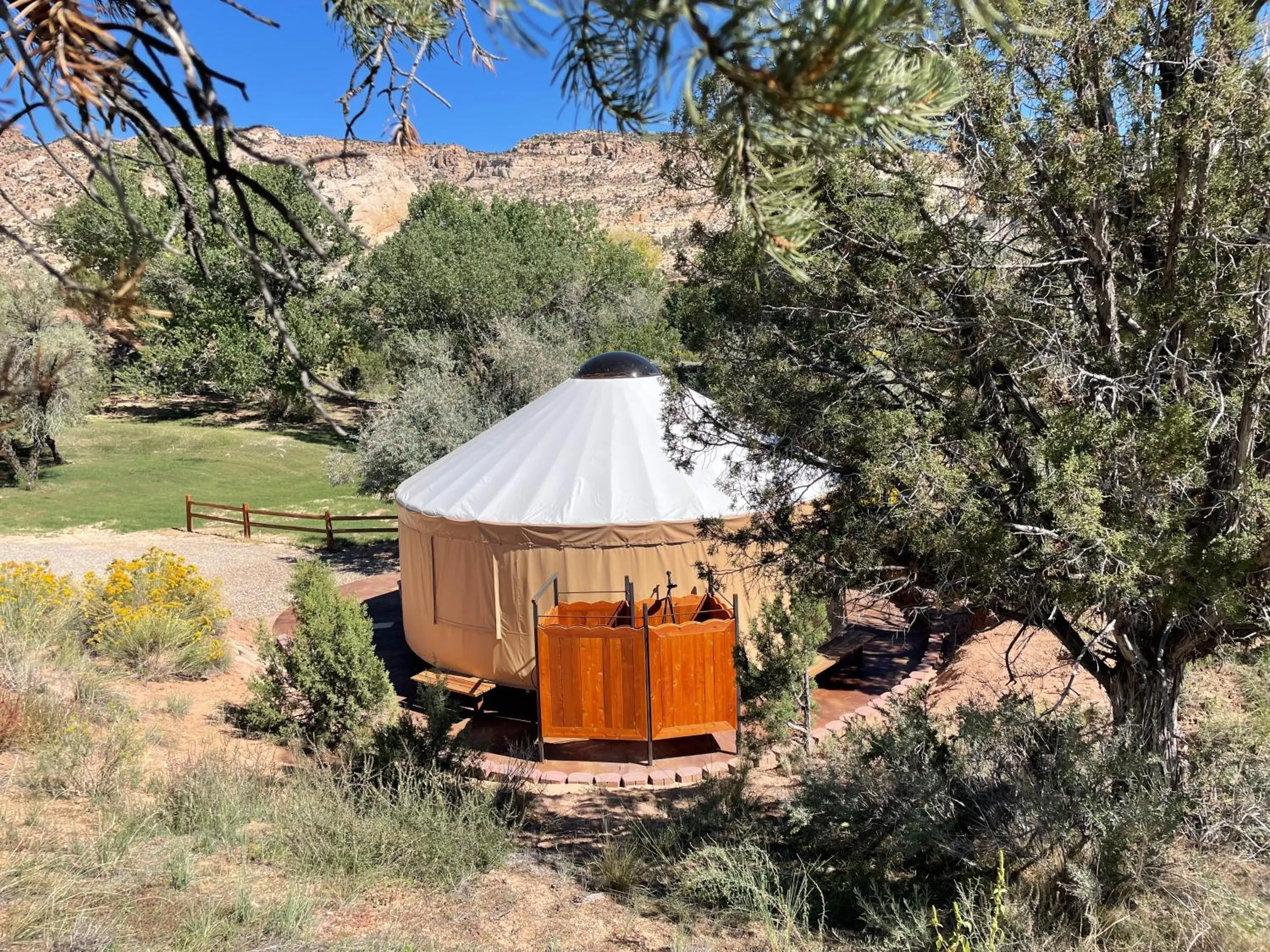 Shower in Escalante Yurts - Luxury Lodging