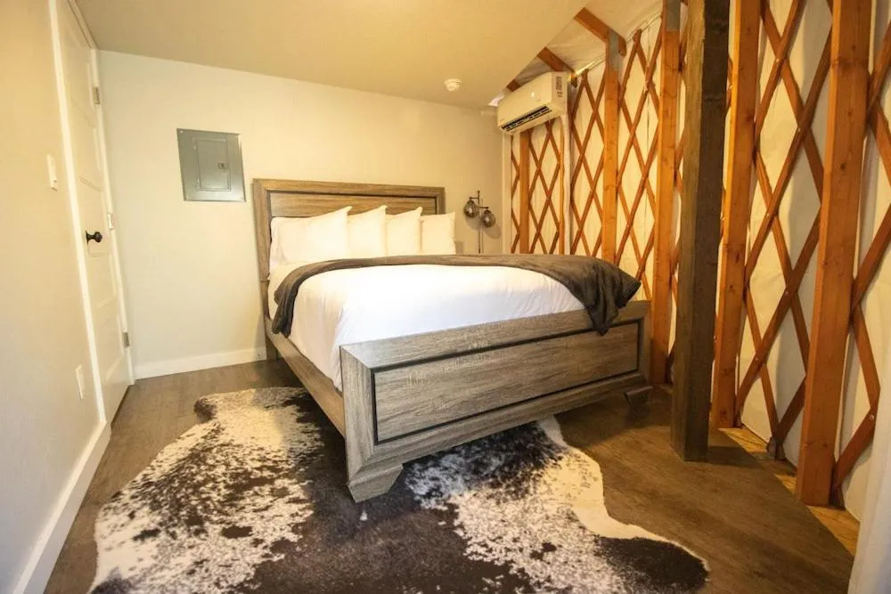 Bed in Escalante Yurts - Luxury Lodging