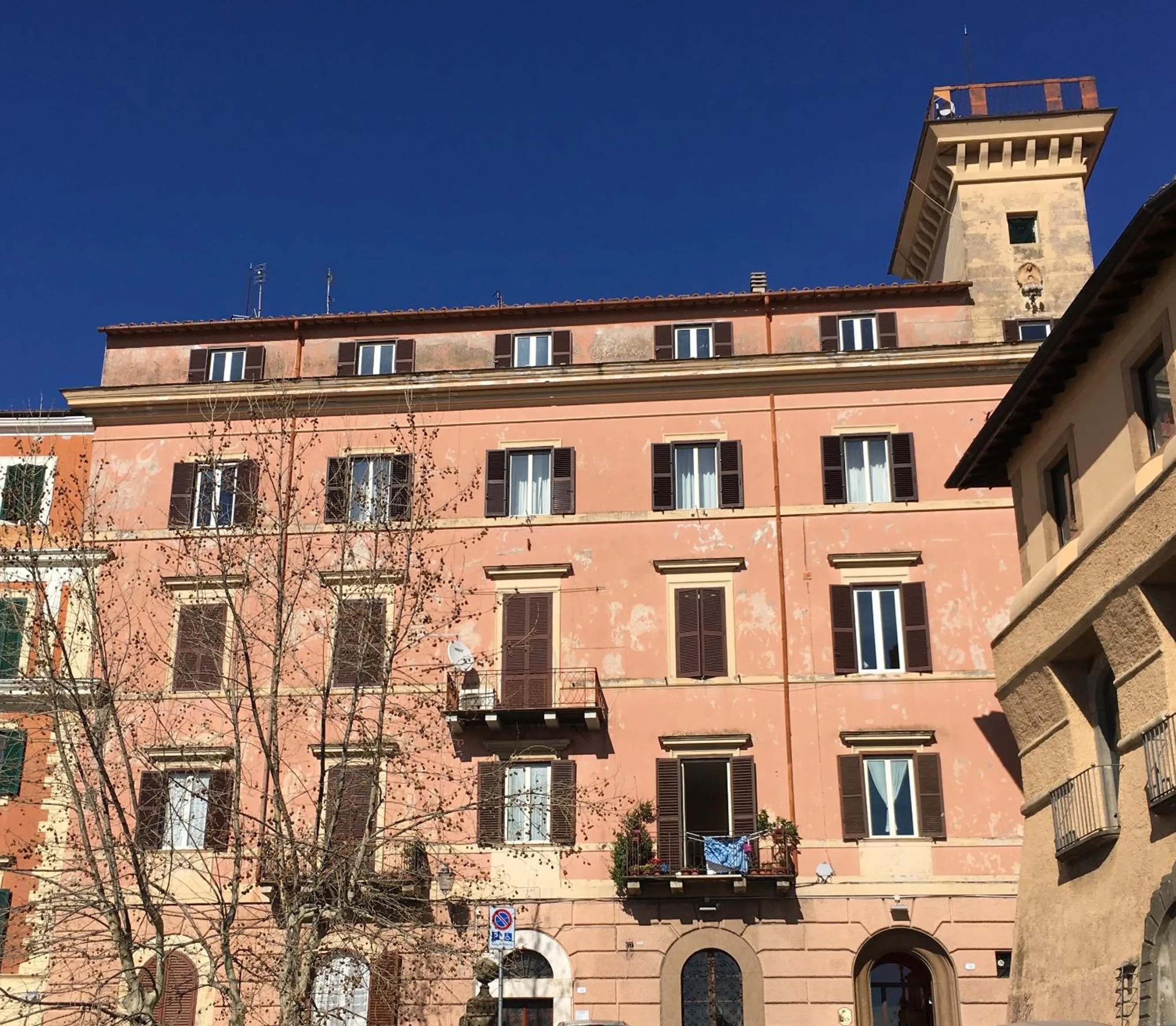 Facade/entrance in B&B Theodora