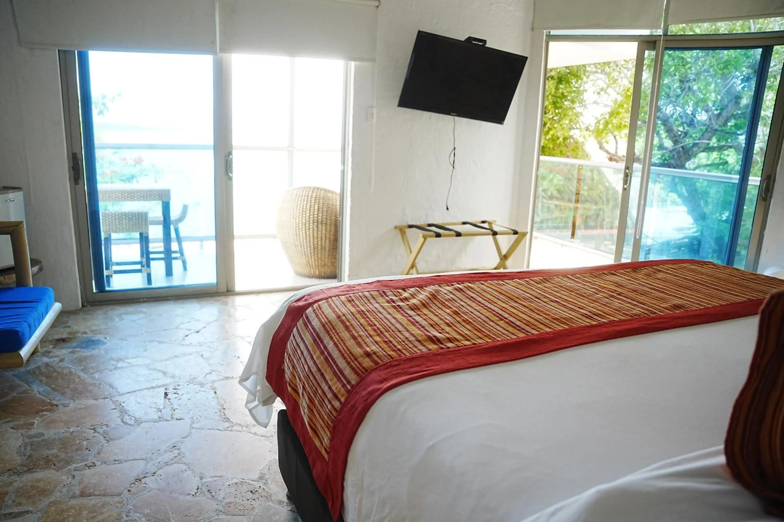 Photo of the whole room, Bed in Hotel Isla Real