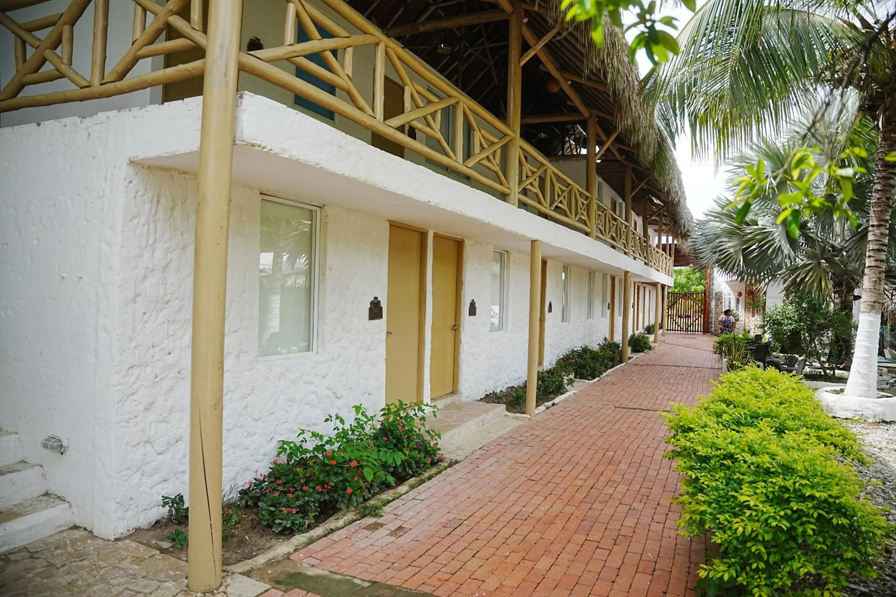 Property building in Hotel Isla Real