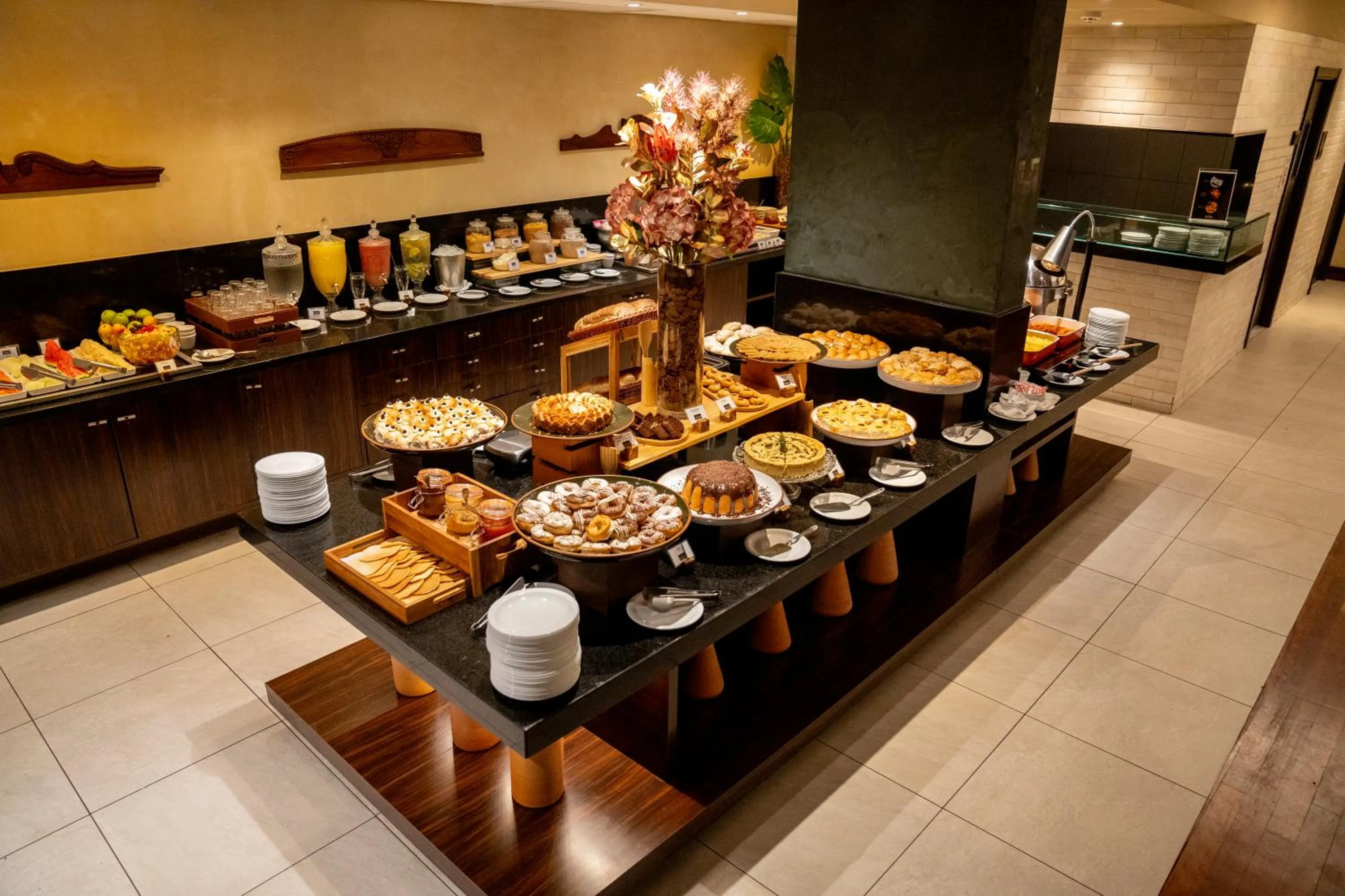 Buffet breakfast in Hotel Luzeiros Recife