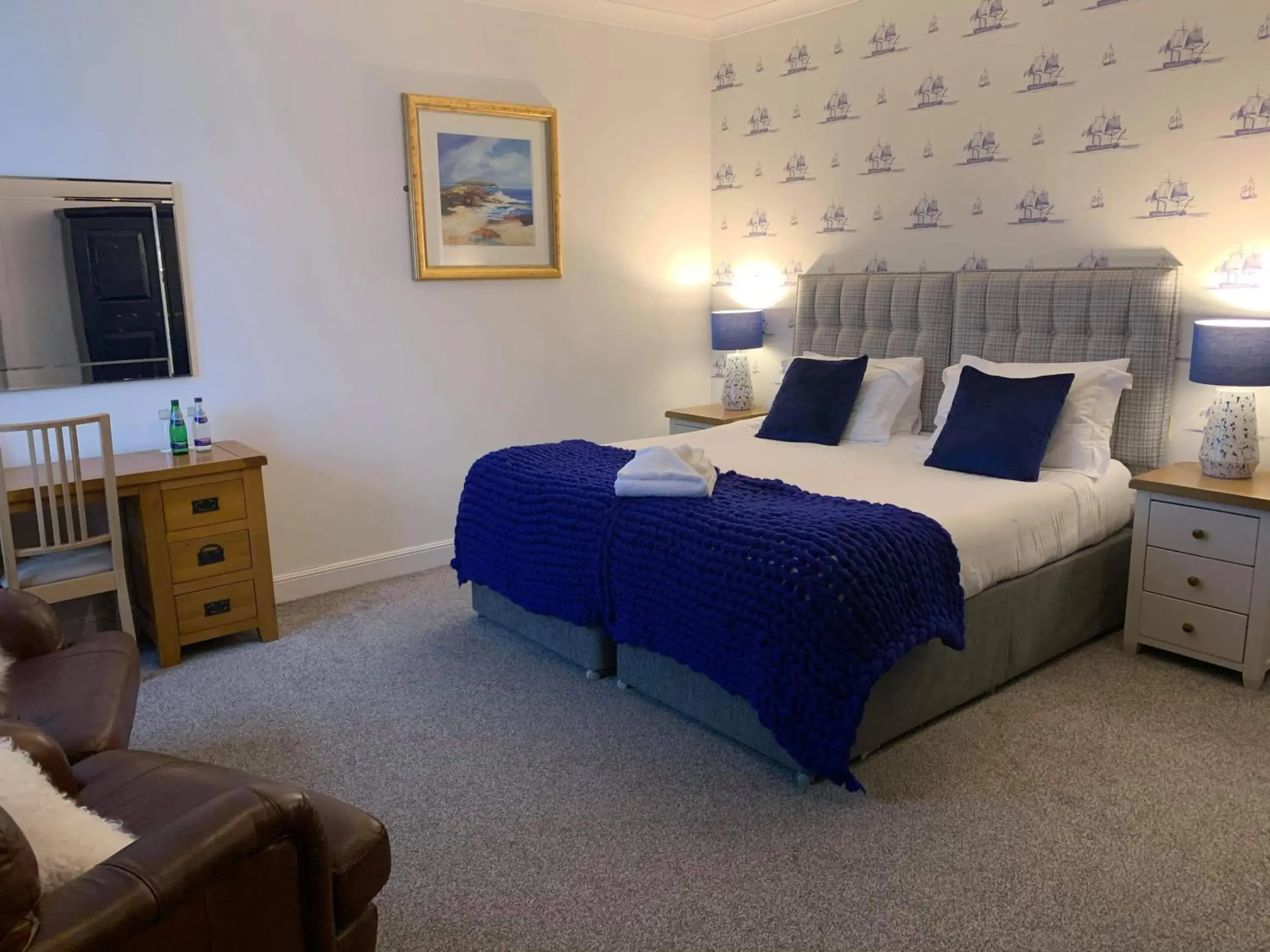 Deluxe Double or Twin Room with Sea View in No. 1 Charlotte Street Deluxe Double or Twin Room with Sea View in No. 1 Charlotte Street