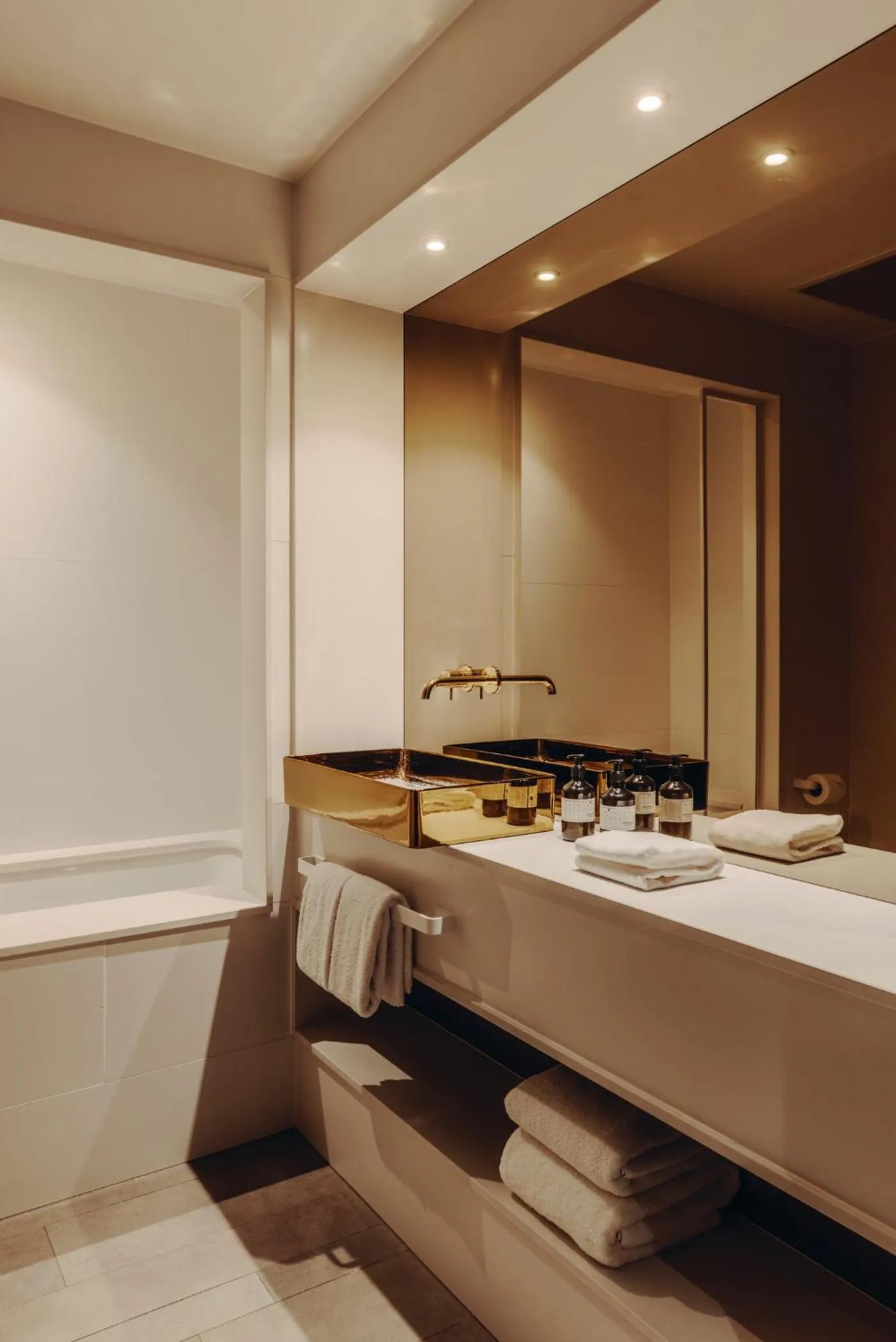 Bathroom in Aethos London Shoreditch