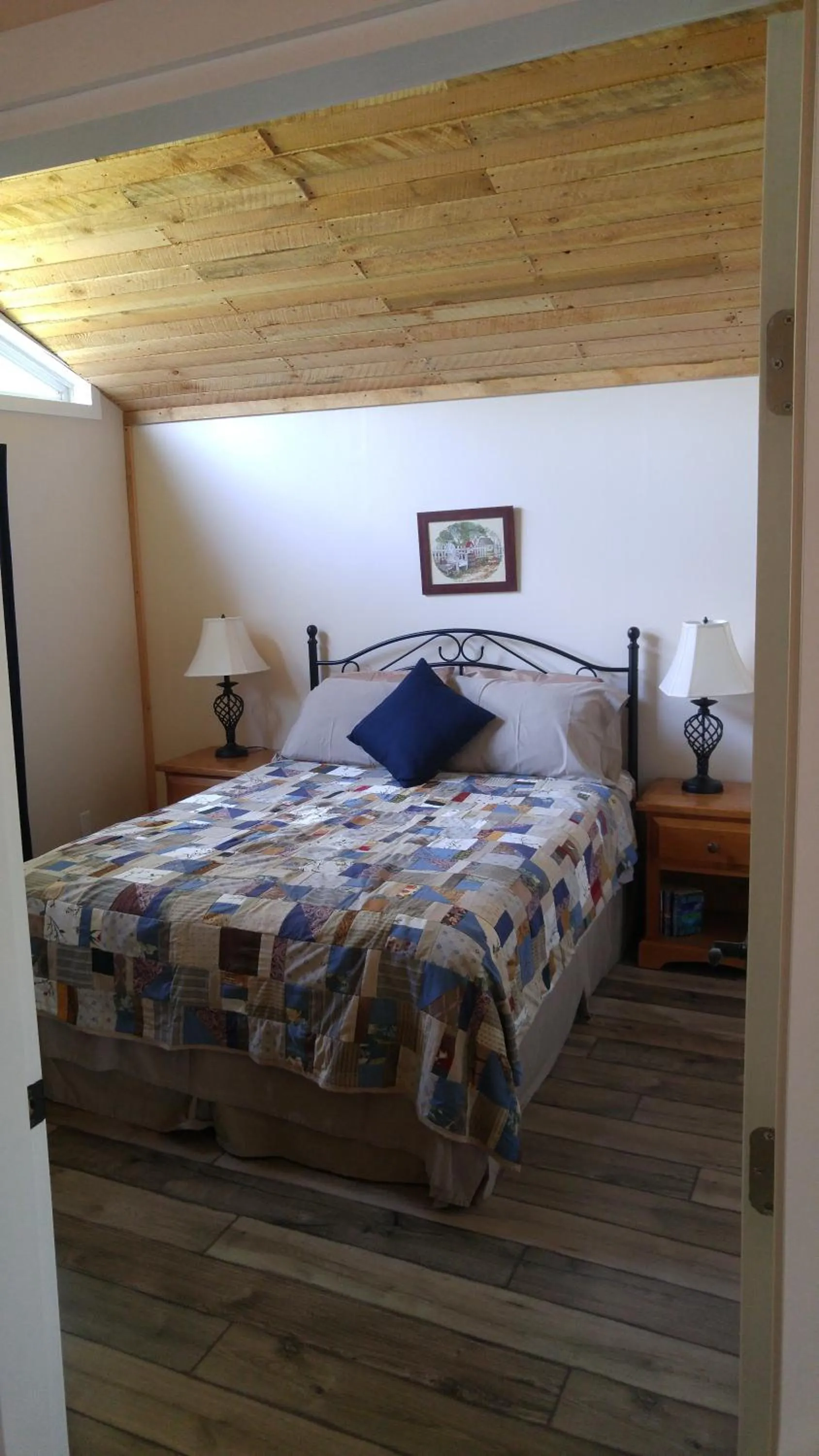 Bed in Wolfwood Guest Ranch