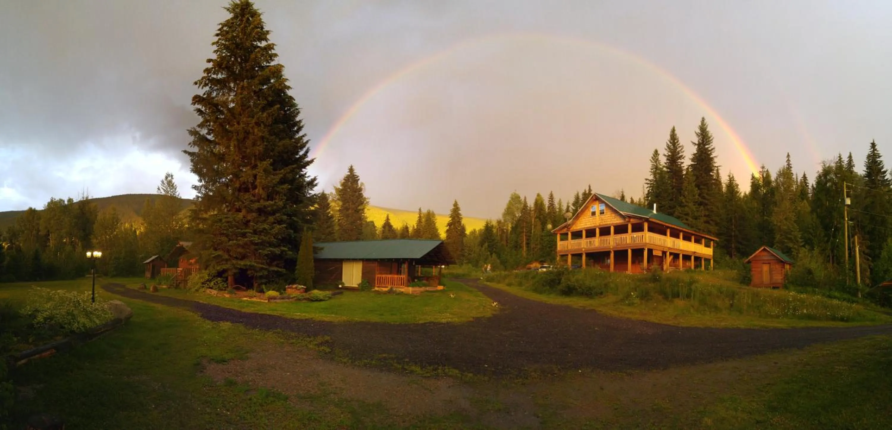 Property building in Wolfwood Guest Ranch