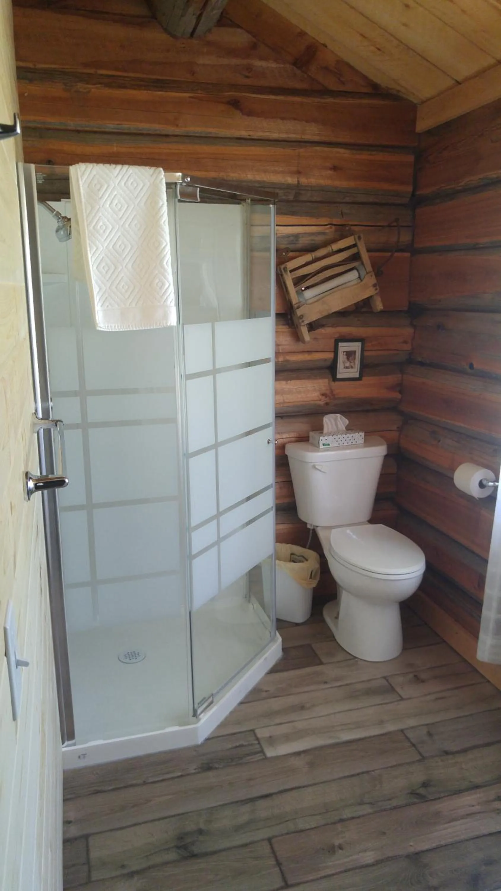 Bathroom in Wolfwood Guest Ranch