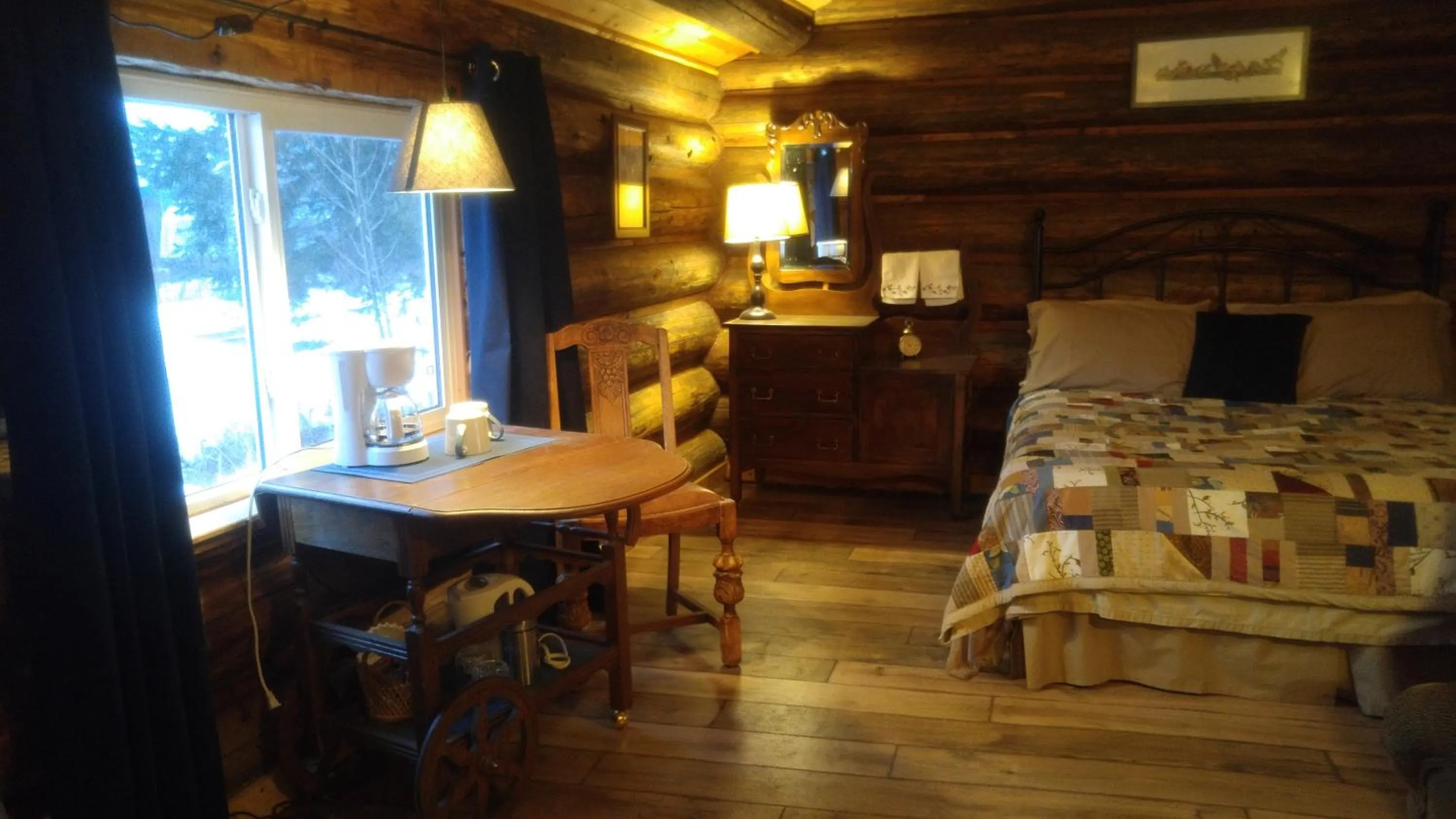 Photo of the whole room in Wolfwood Guest Ranch
