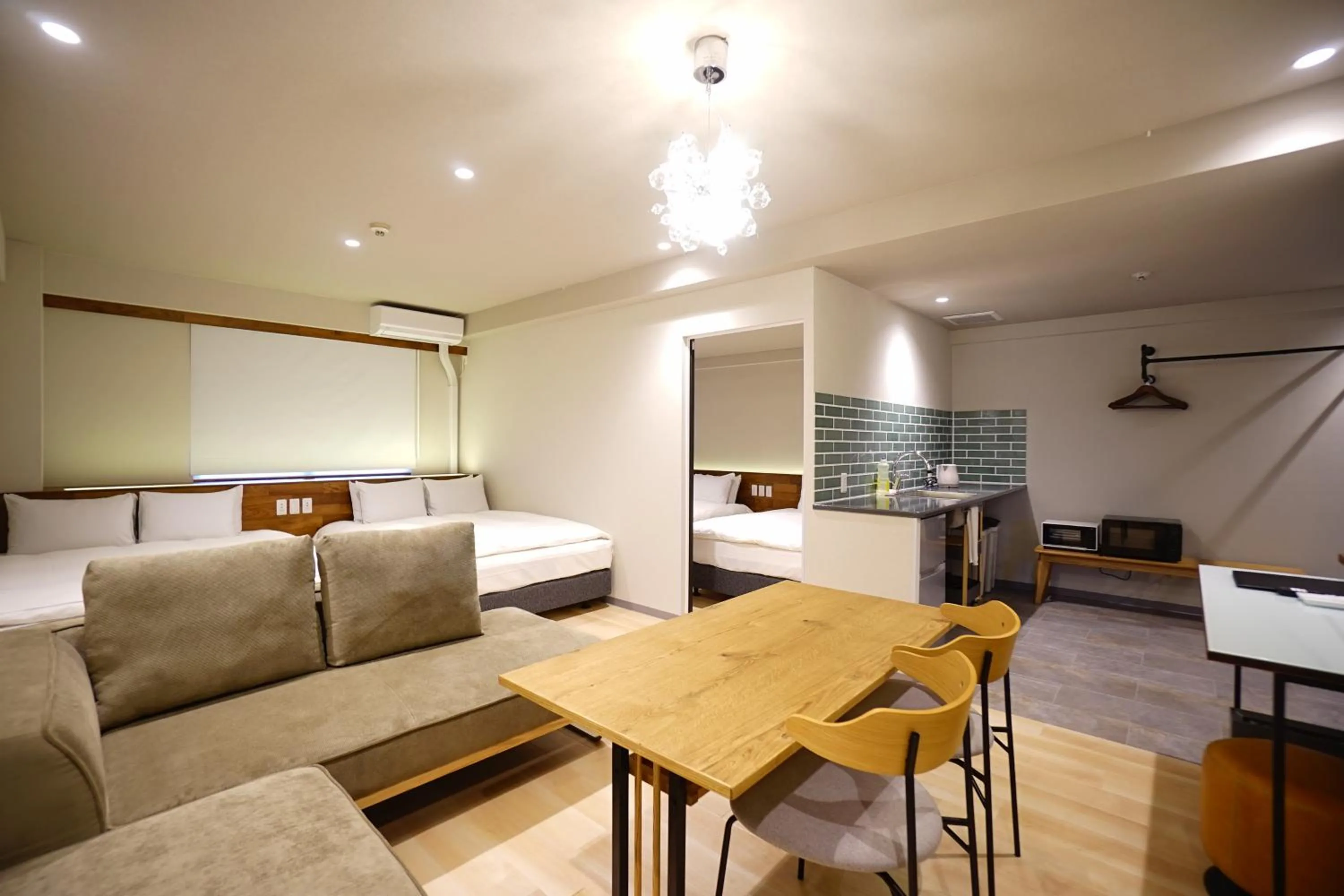 Deluxe Double Room with Balcony in Namba Hara apartment