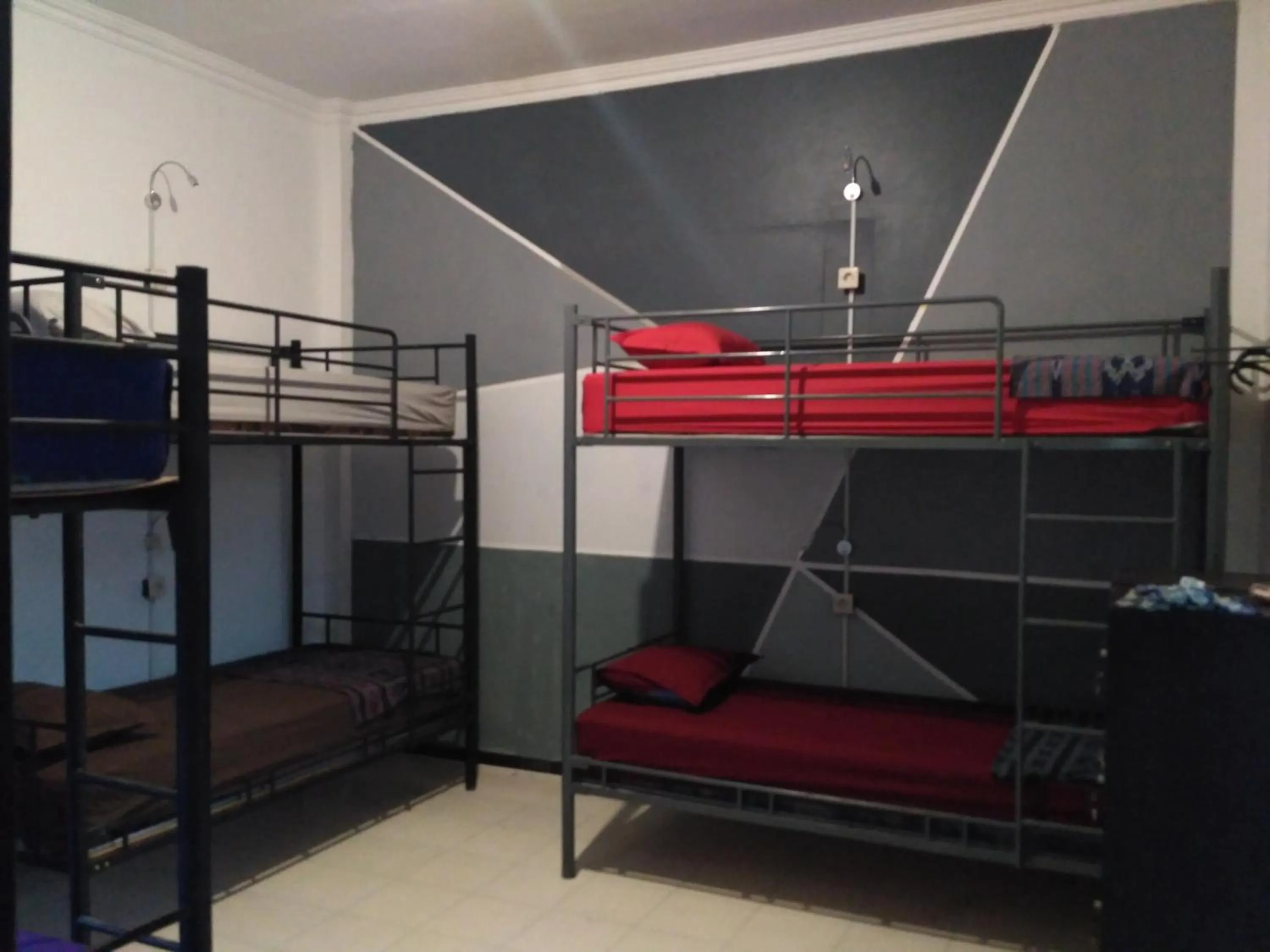 bunk bed in Hati Hati