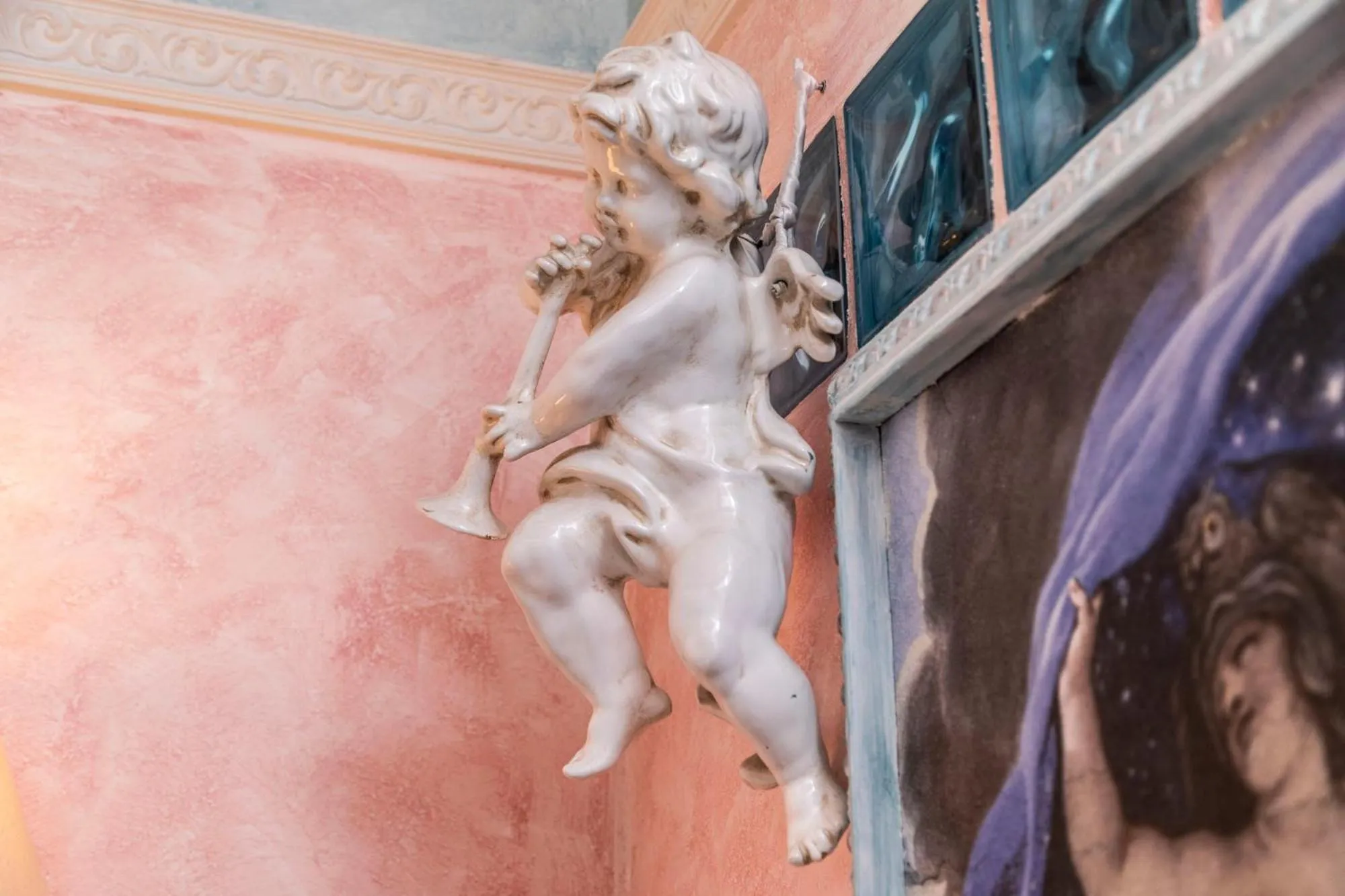 Decorative detail in Hotel Barrett